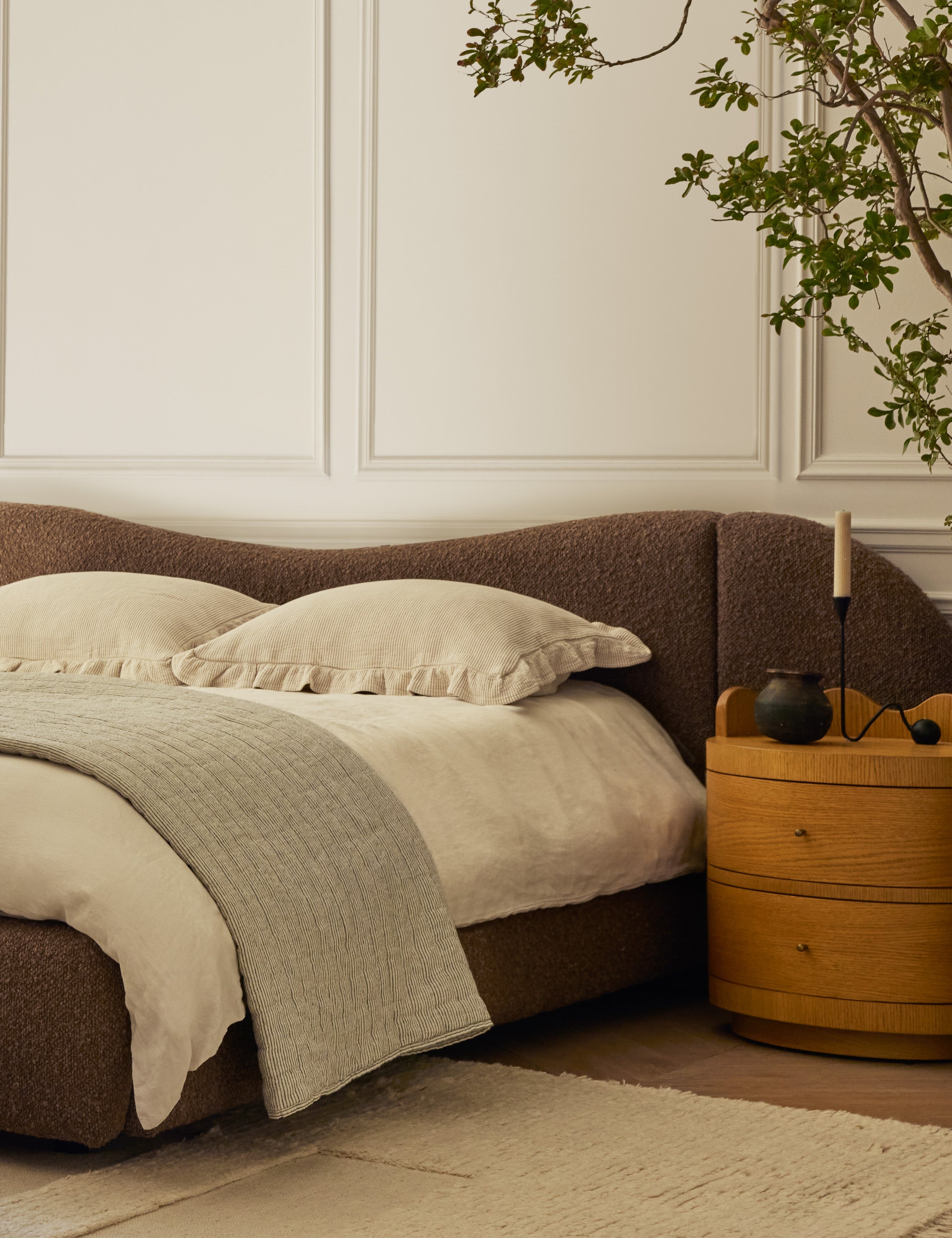 Bello Candlestick | Elegant Design, Exclusive Collaboration