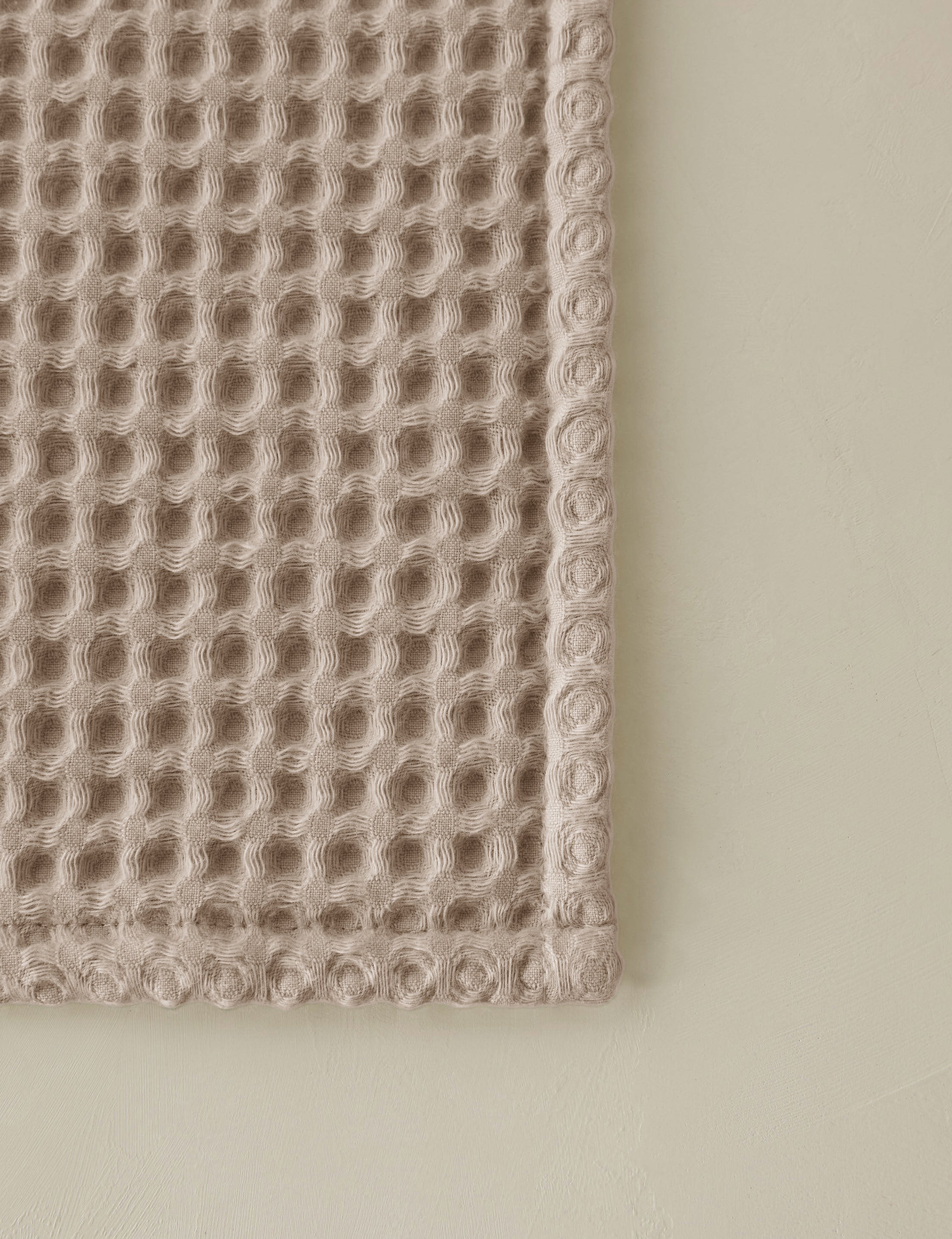 Bela Waffle Towel | Organic Cotton, Quick-Drying