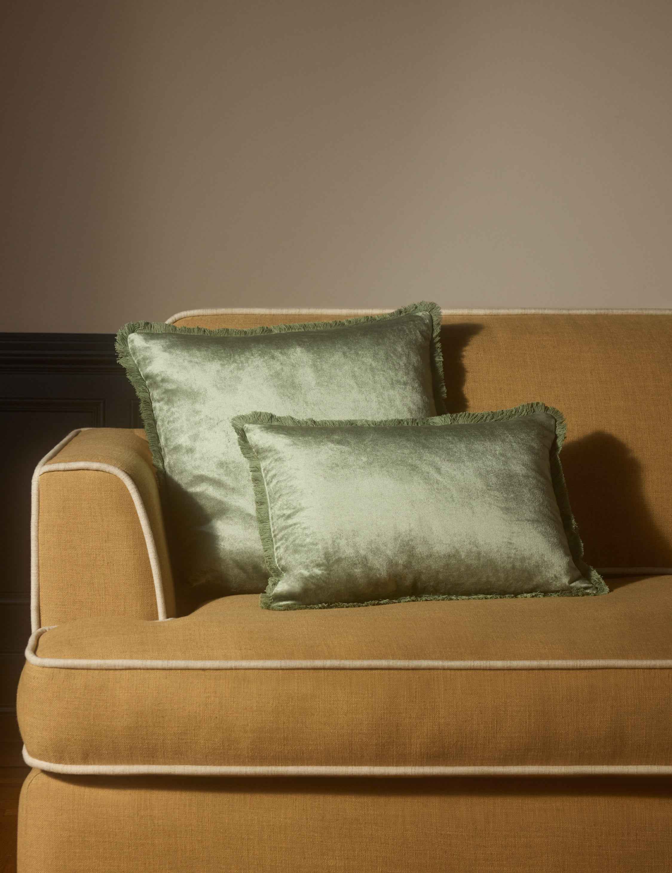 Brio Velvet Pillow | Cozy Rich Fabric, Tailored Details