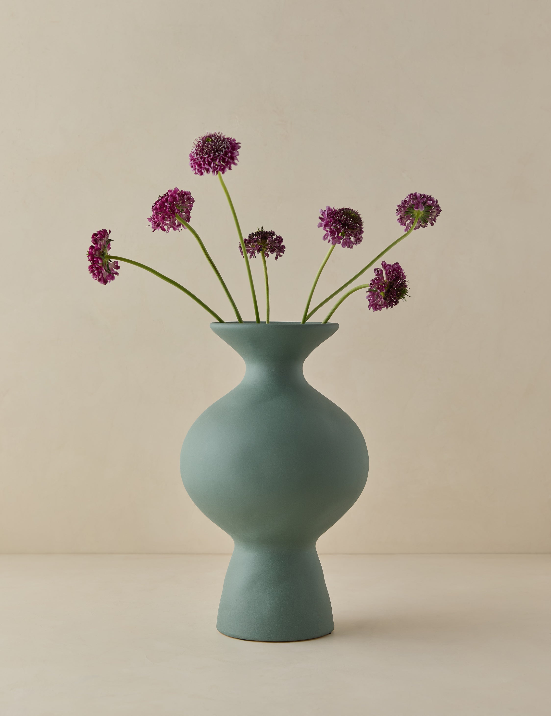 Calyx Vase | Bulbous Shape, Sculptural Silhouette
