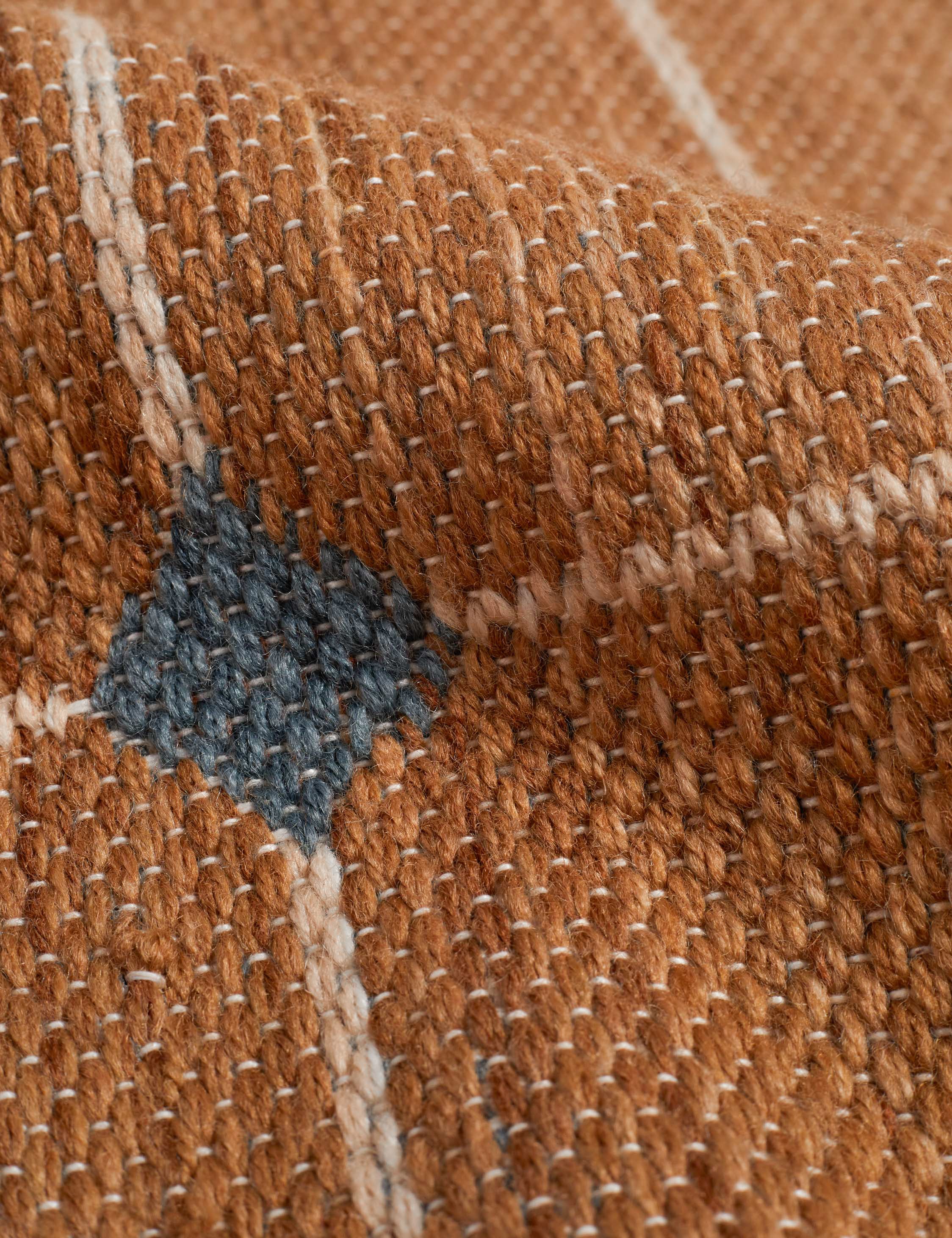 Cypress Indoor/Outdoor Rug | Mosaic Pattern, Durable Design
