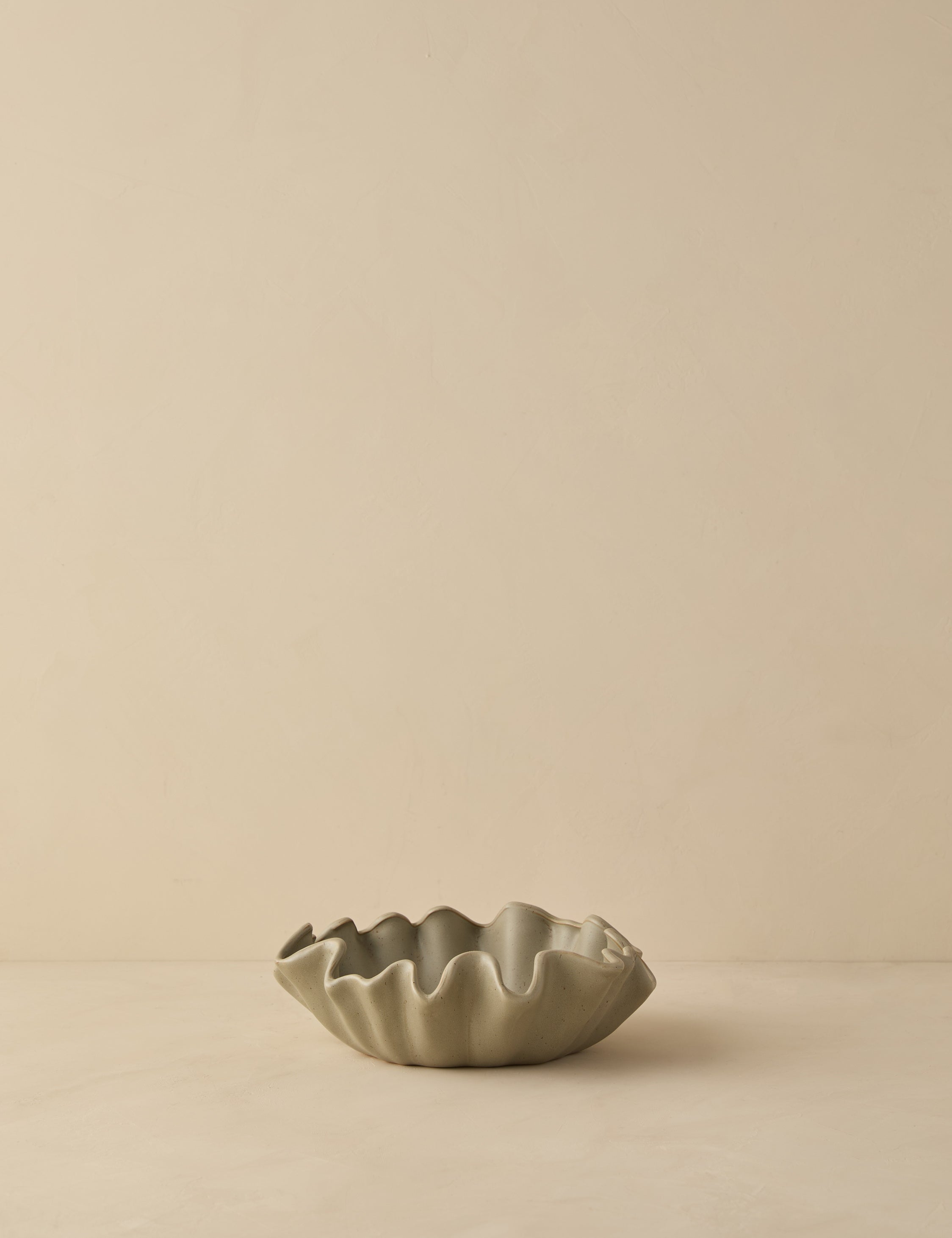 Bela Stoneware Bowl | Organic Lines, Reactive Glaze