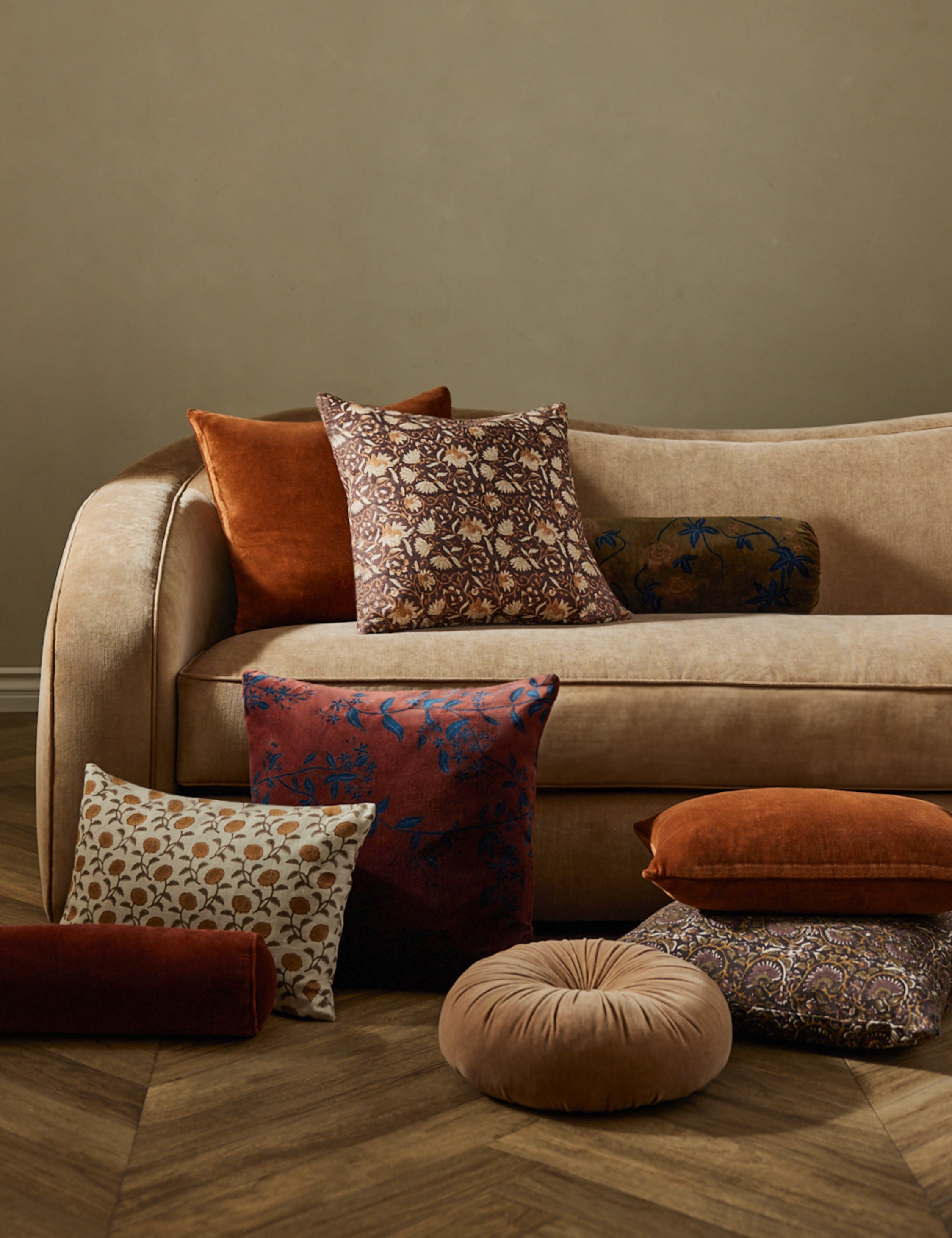 Dori Linen Pillow | Floral Pattern, Soft Down Fill