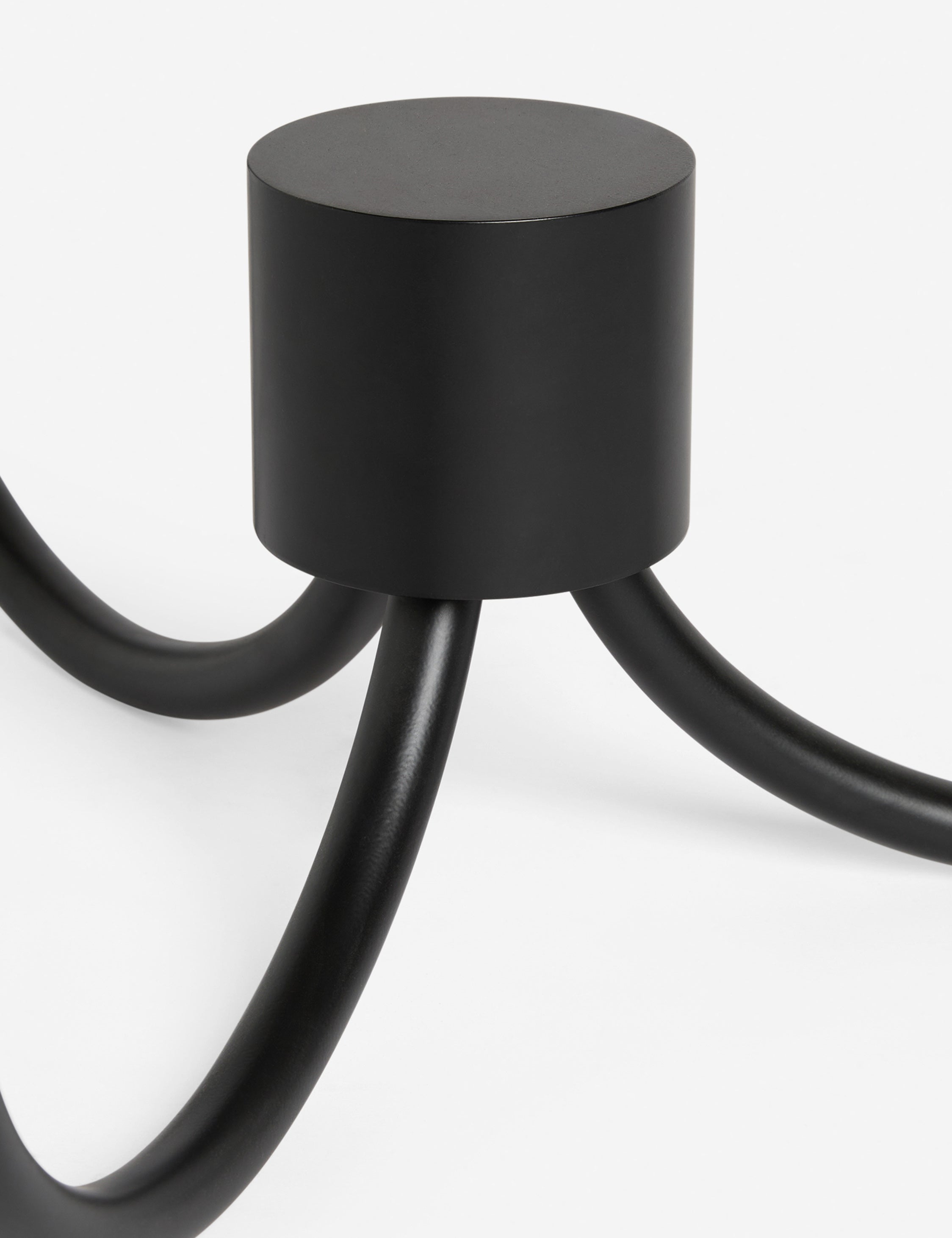 Fino Floor Lamp | Sculptural Design, Tapered Shades