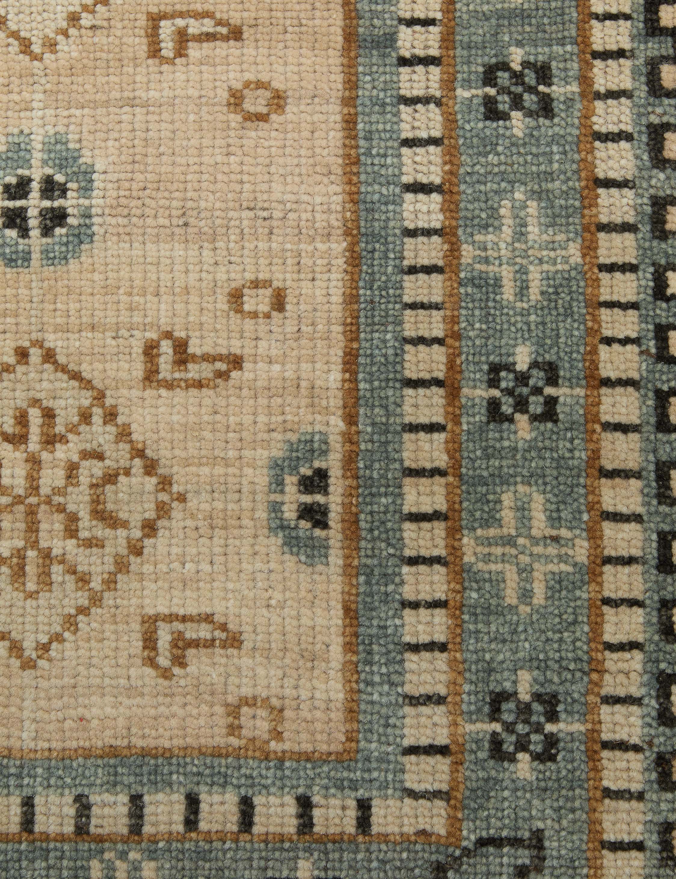Hira Wool Rug | Hand-Knotted, Geometric Motifs
