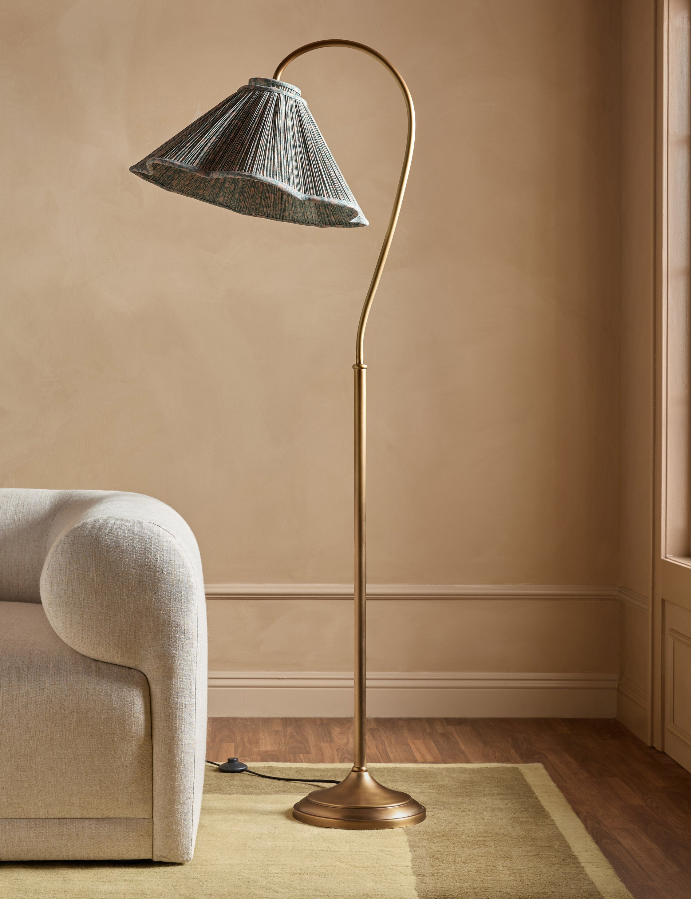 Juno Floor Lamp | Gooseneck Design, Floral Pleated Shade