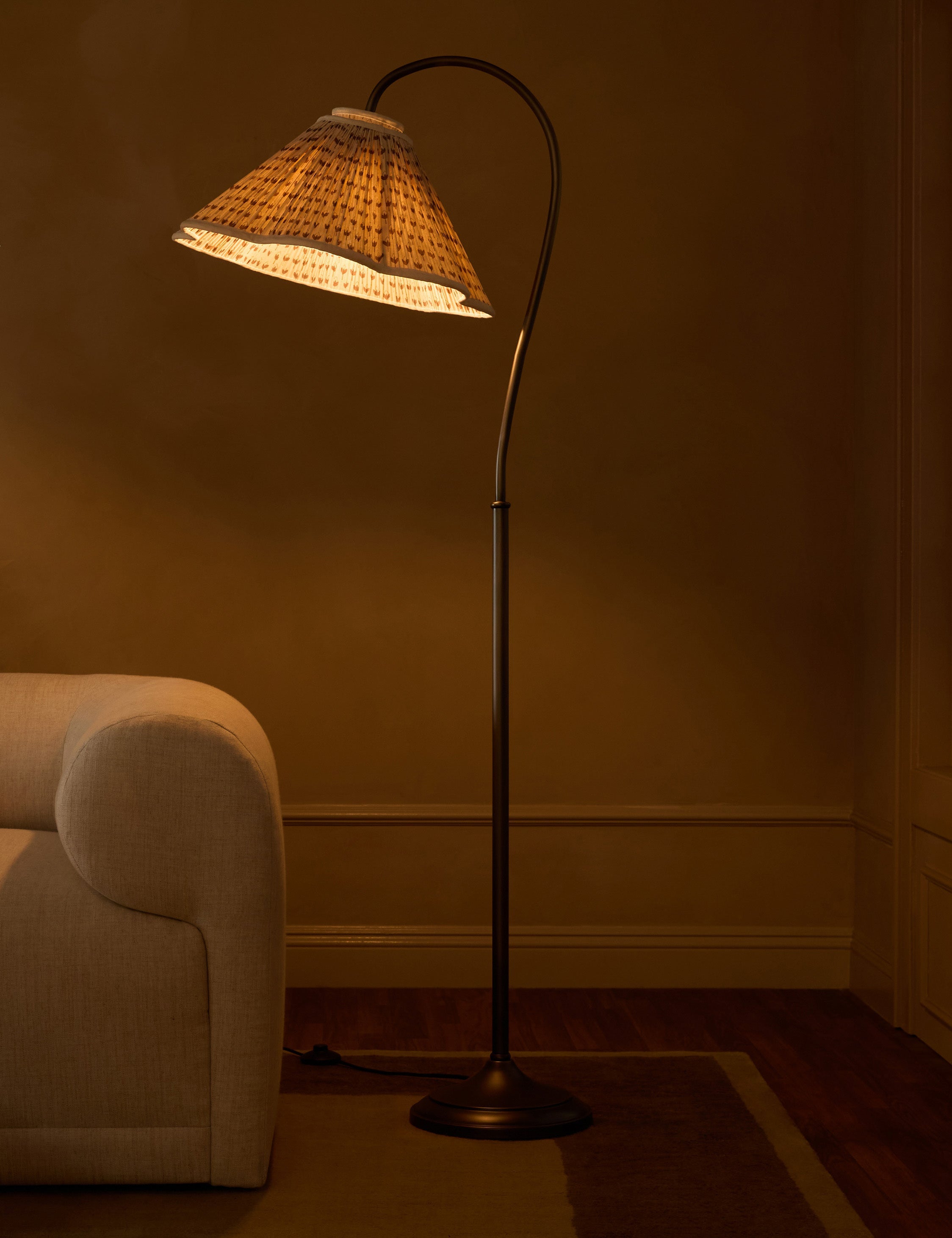 Juno Floor Lamp | Gooseneck Design, Floral Pleated Shade