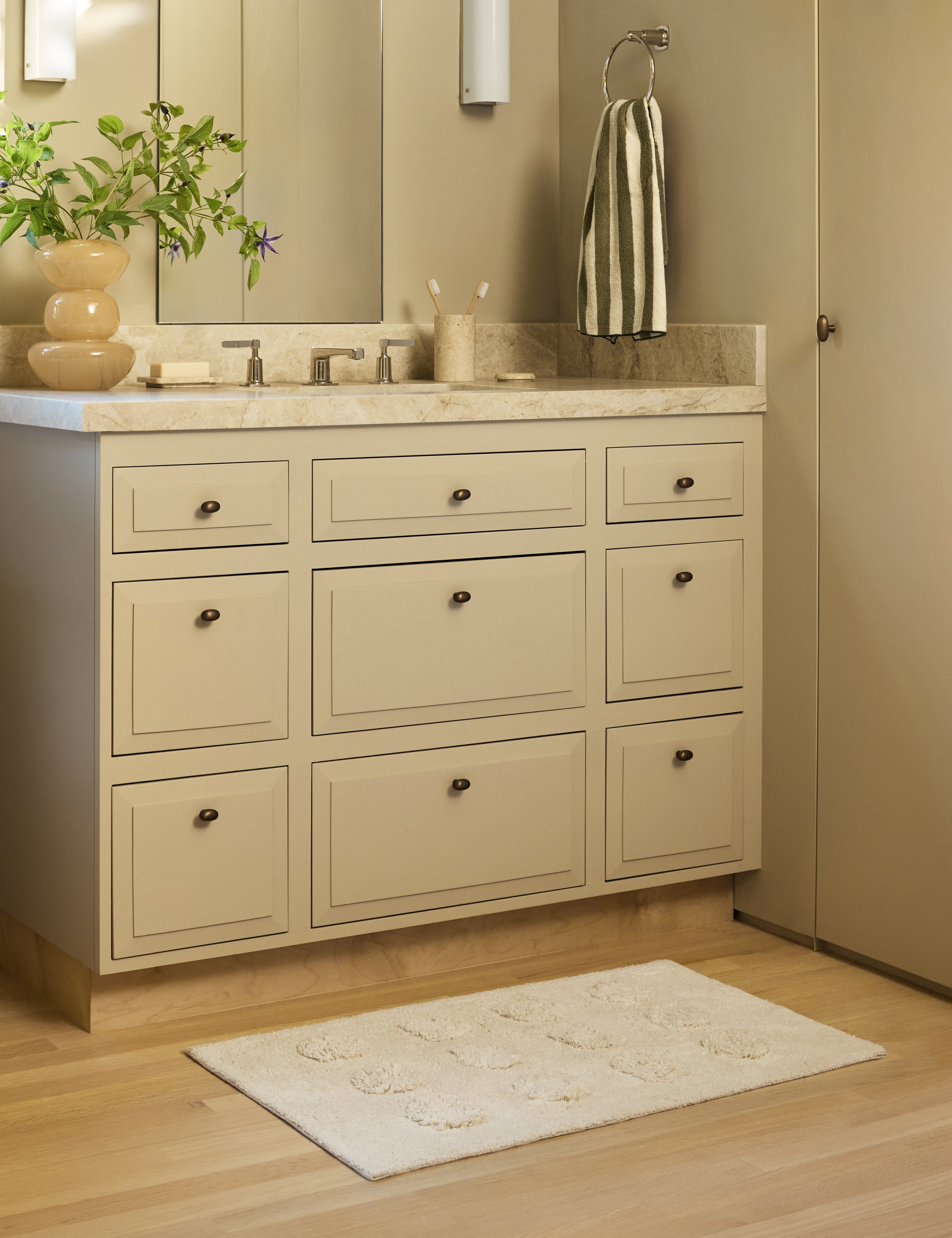 Elysian Organic Cotton Towel | Soft, Quick-Drying Collection