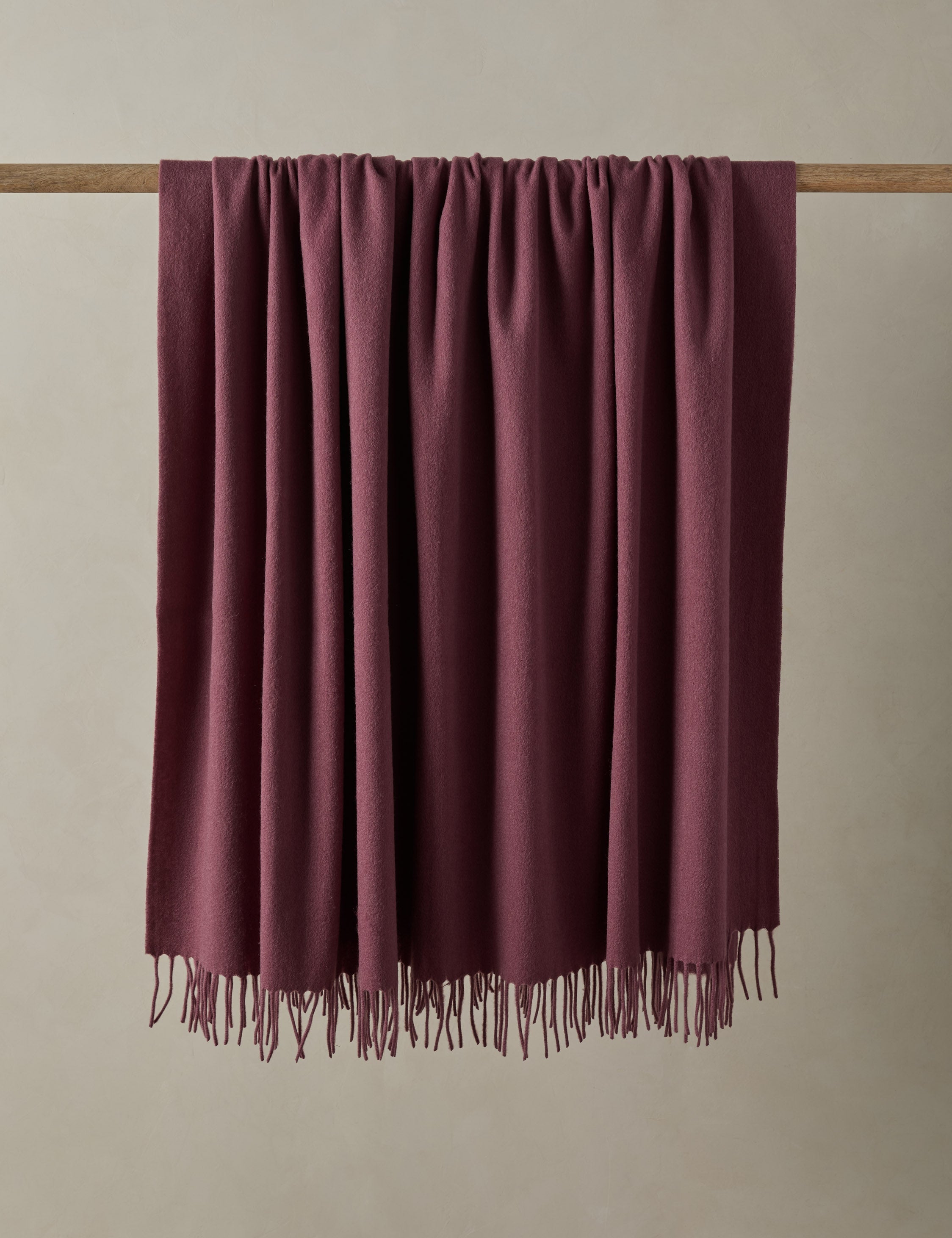 Luna Lambswool Throw | Soft, Hypoallergenic Natural Fiber