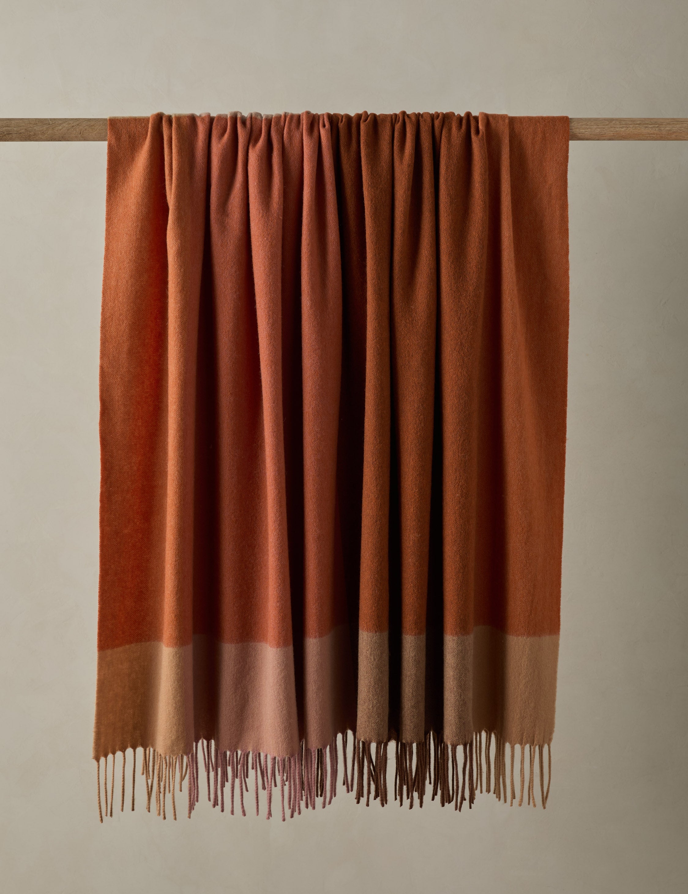 Luna Lambswool Throw | Soft, Hypoallergenic Natural Fiber
