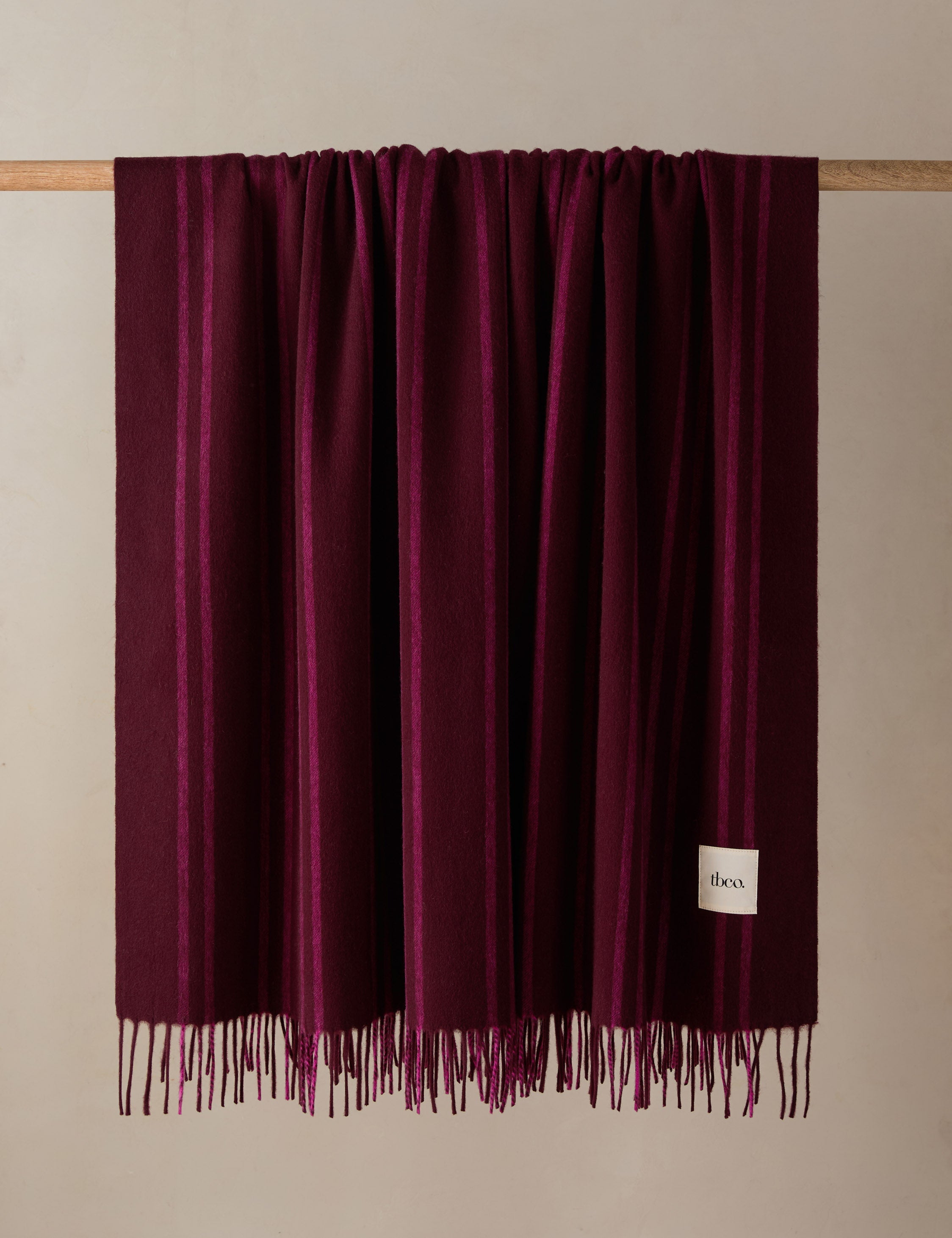 Luna Lambswool Throw | Soft, Hypoallergenic Natural Fiber