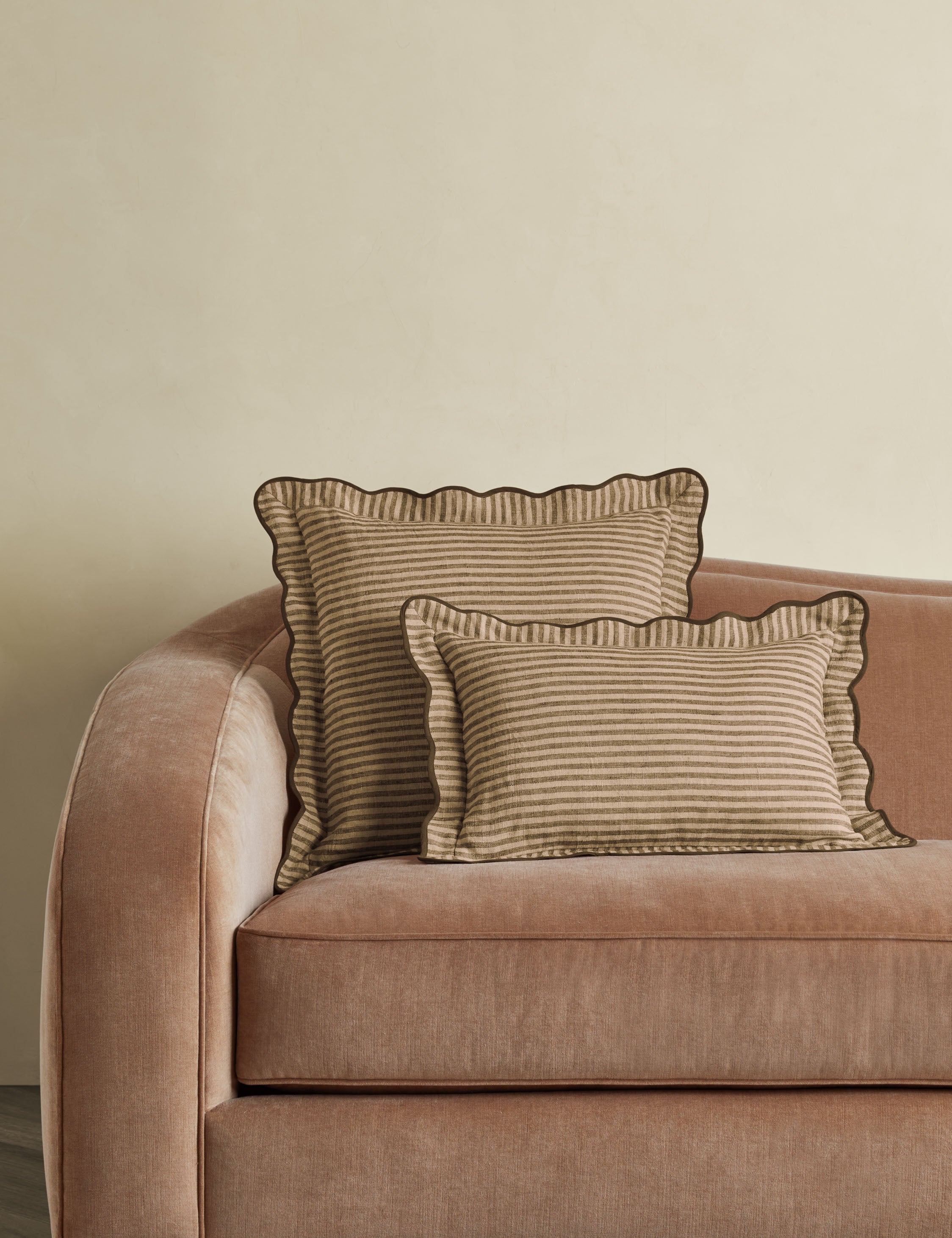 Luna Linen Pillow | Striped Design, Dramatic Flange
