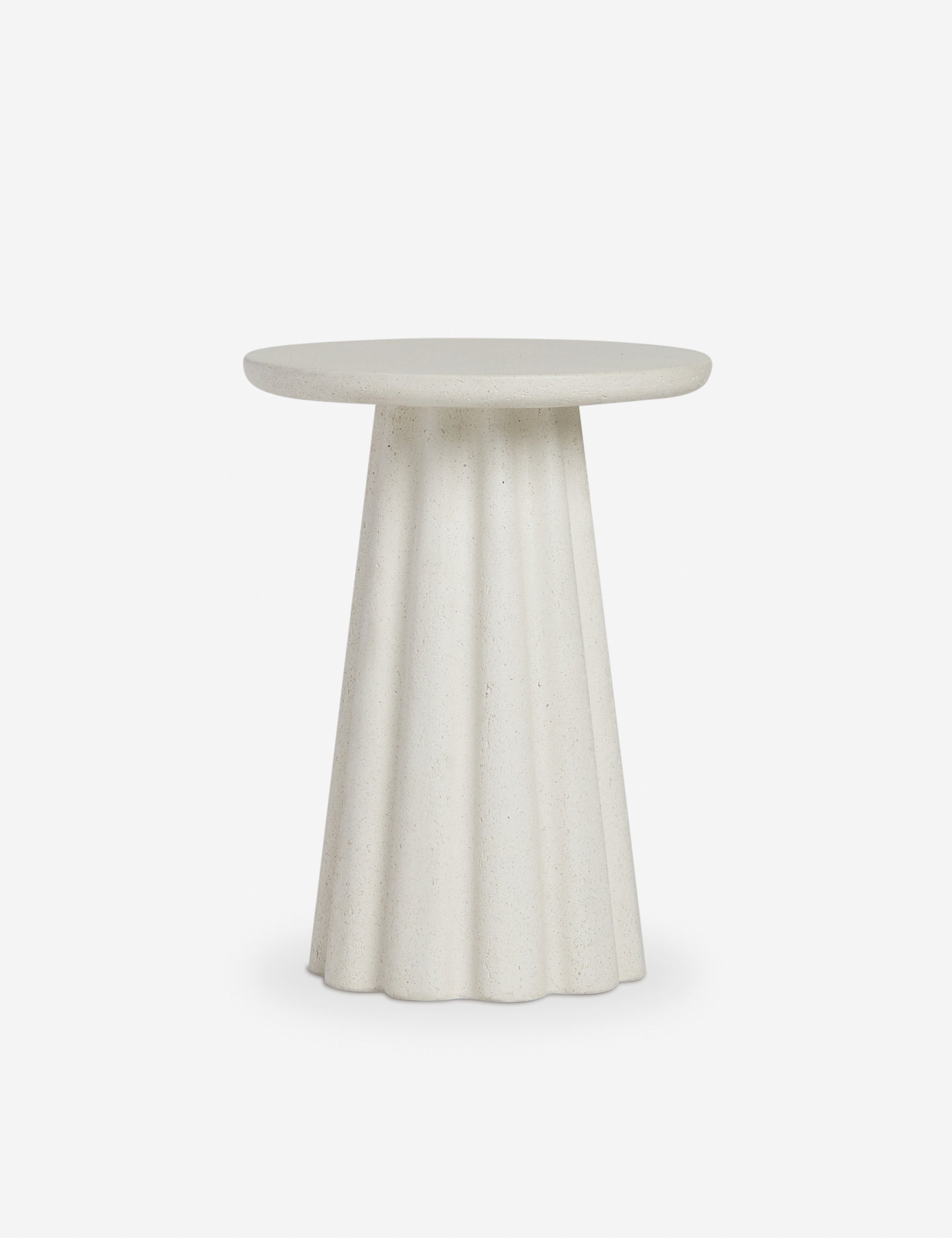 Luna Round Side Table | Durable Concrete, Fluted Base