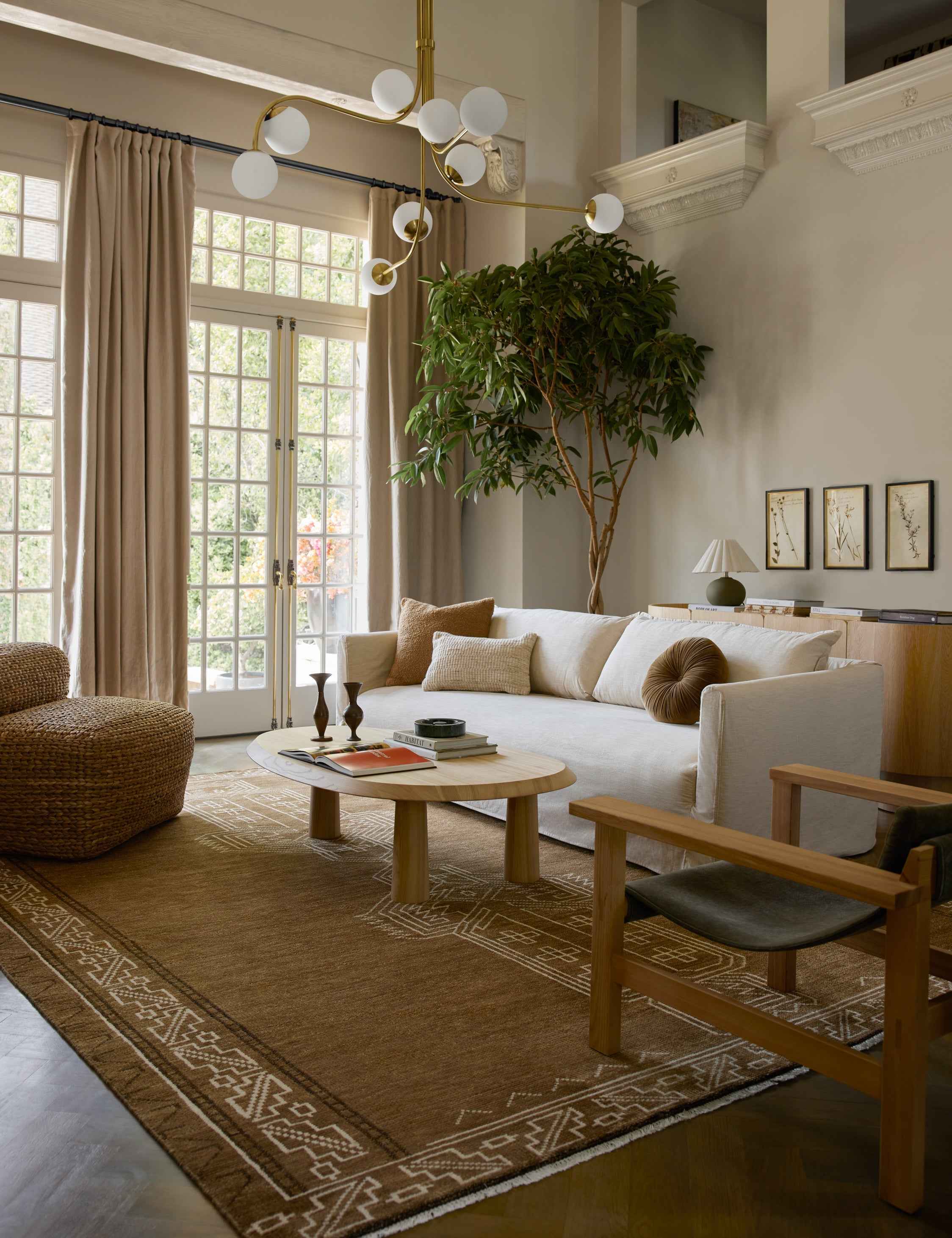 Vela Hand-Knotted Wool Rug | Vintage-Inspired, Mediterranean Design