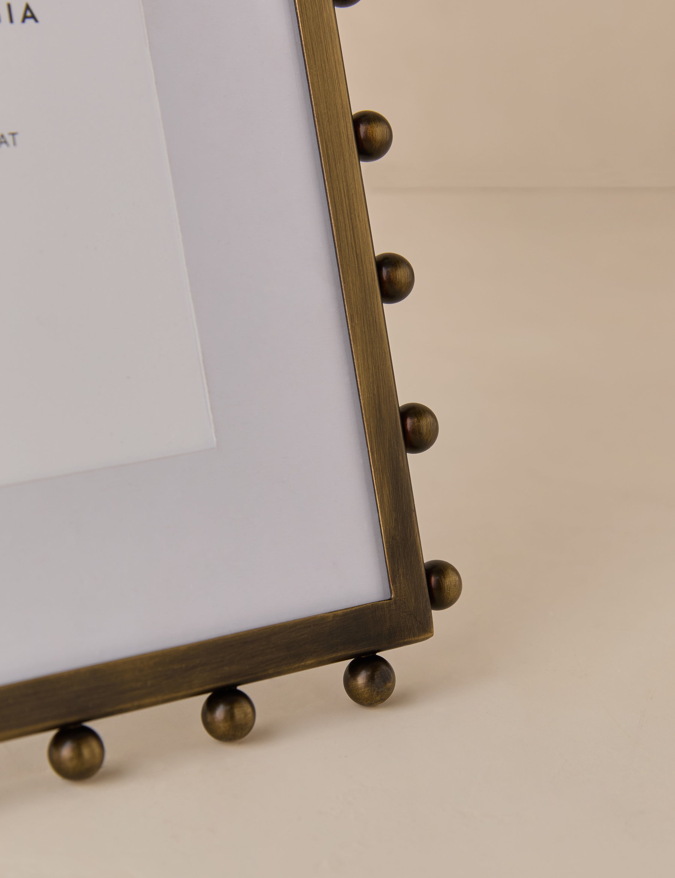 Luxe Picture Frame | Knobbed Accents, Dual Orientation