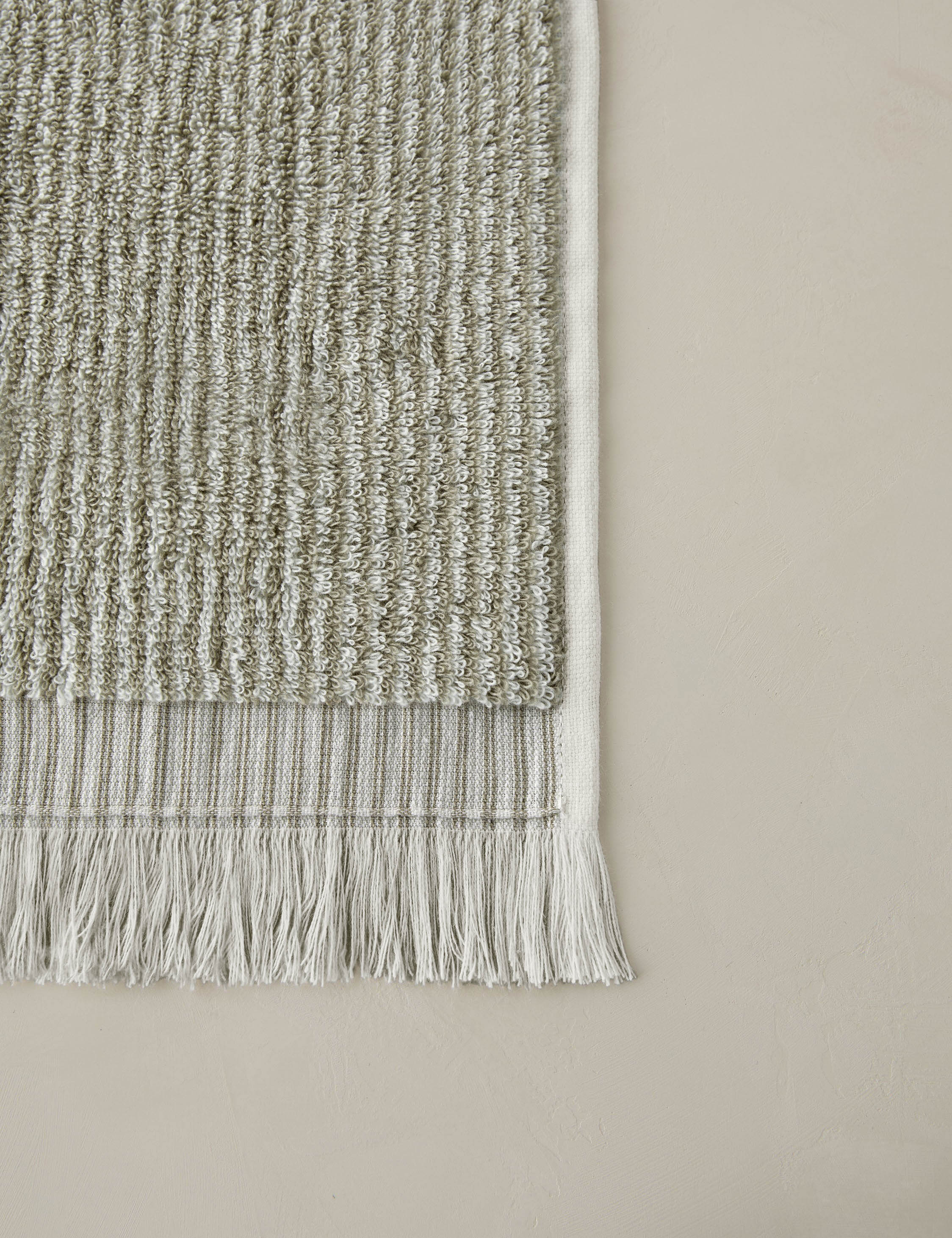 Luna Organic Cotton Towel | Striped Design, Thick Fringe