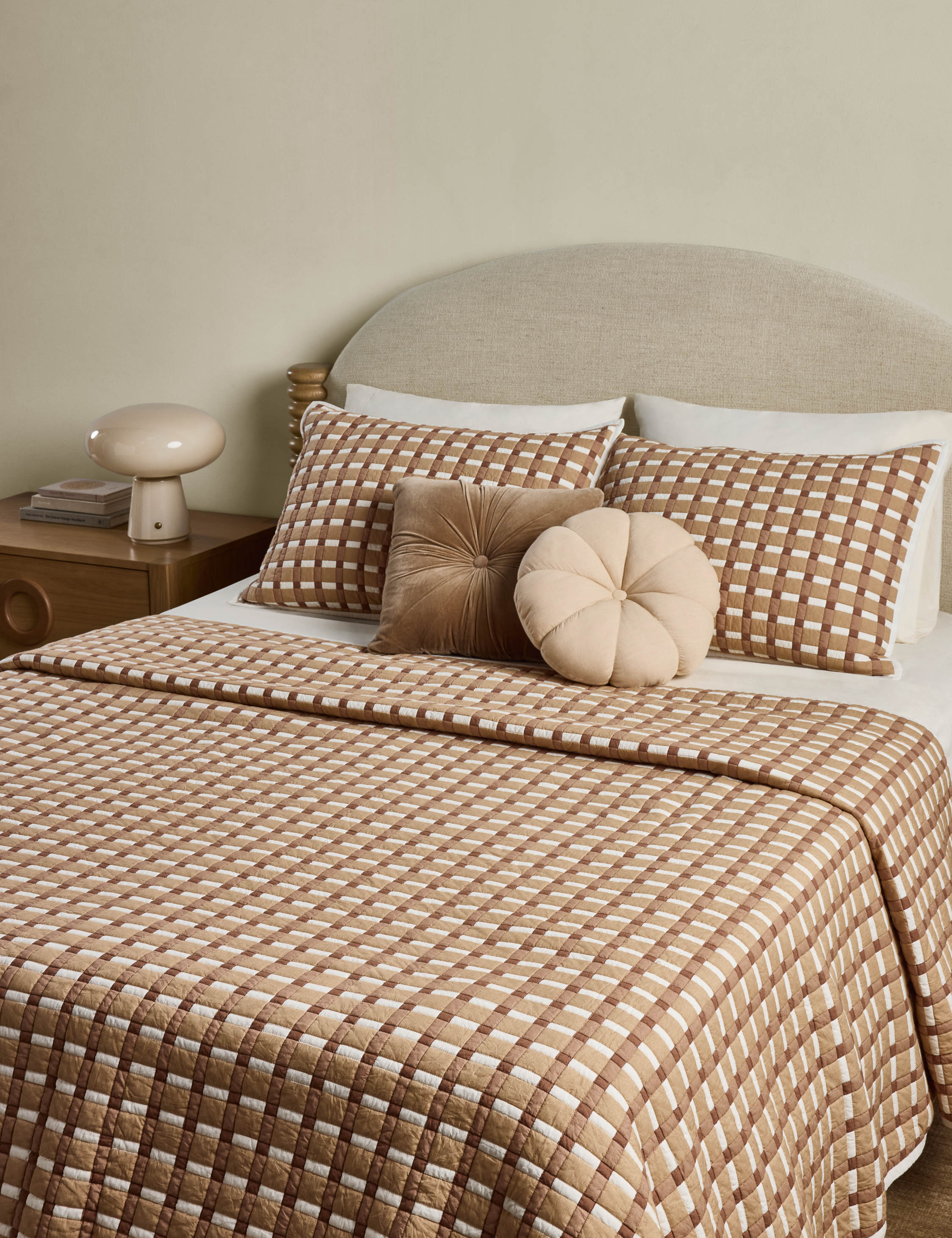 Oriana Cotton Quilt | Breathable Fabric, Classic Gingham