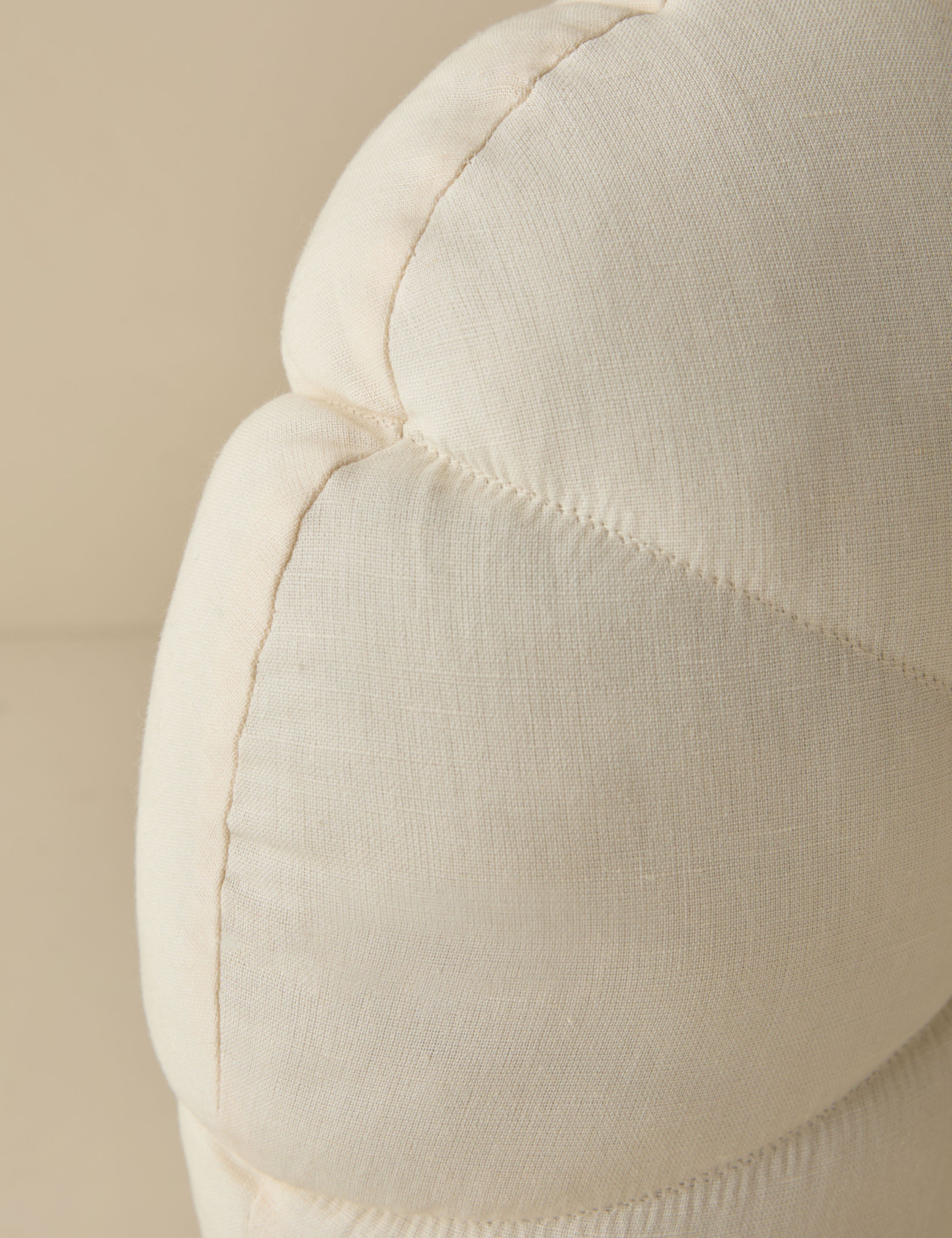 Luna Round Pillow | Soft Floral Design, Button Tufted