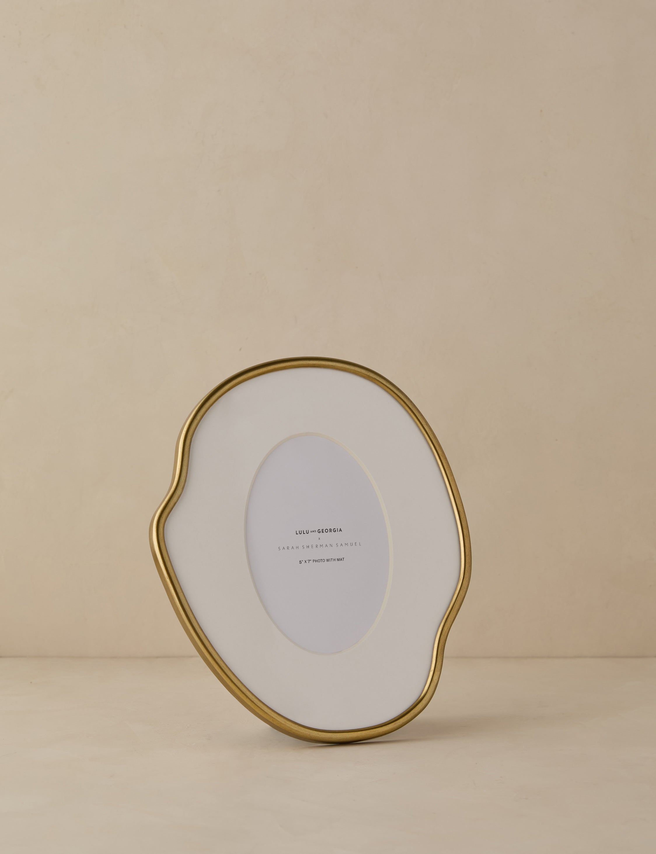 Pura Puddle Picture Frame | Organic Shape, Signature Style