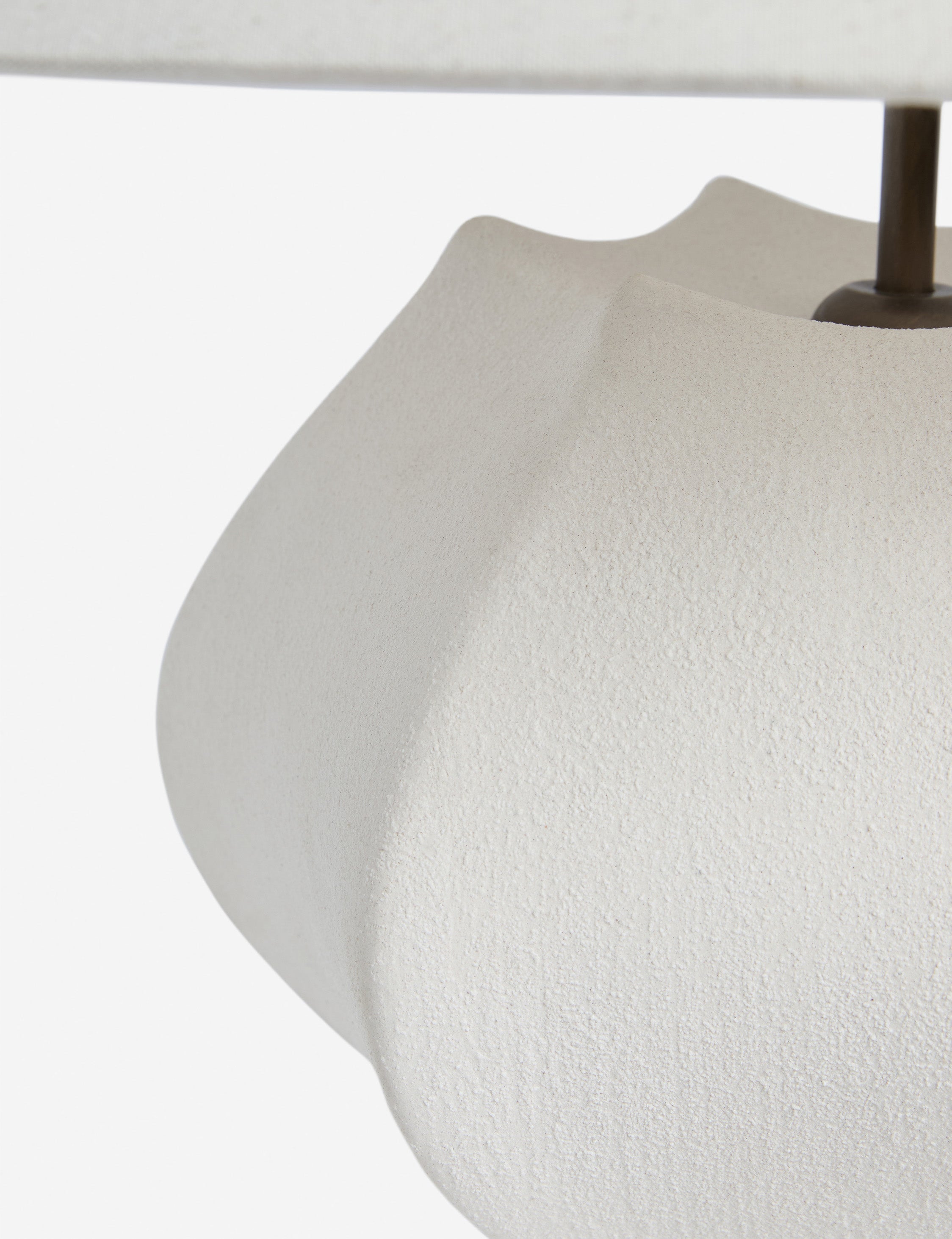 Punto Table Lamp | Ceramic Design with Linen Shade