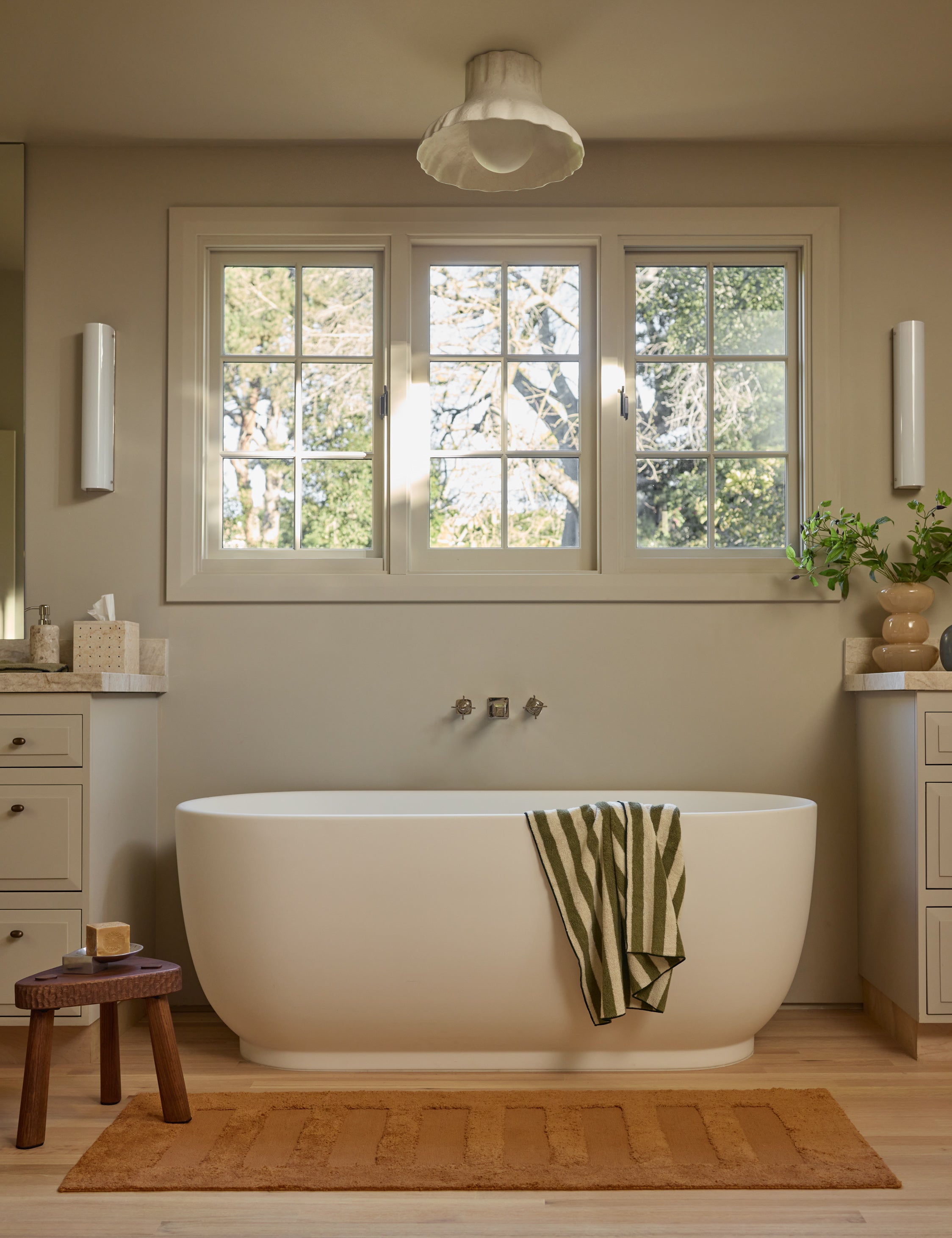 Elysian Organic Cotton Towel | Soft, Quick-Drying Collection