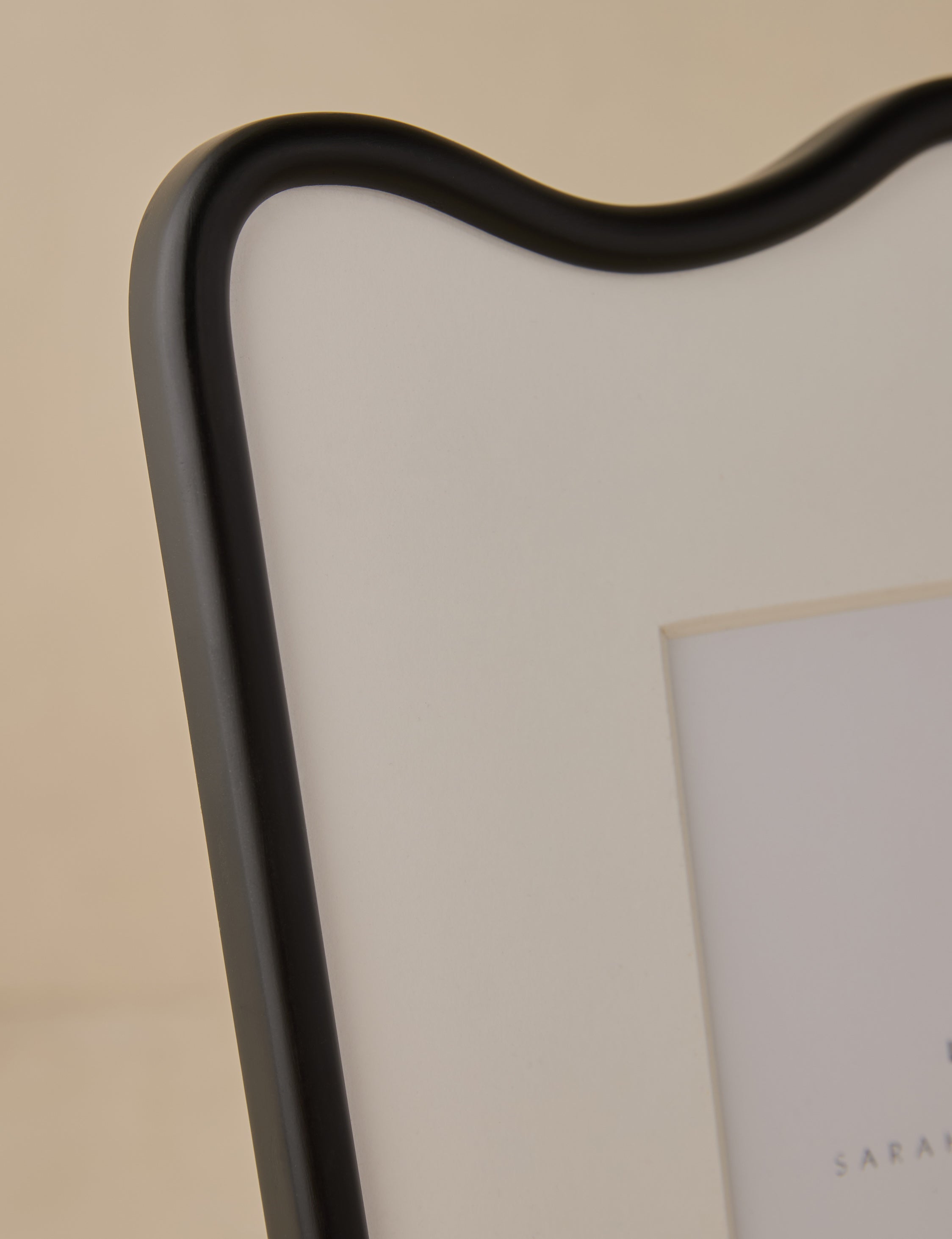 Rook Picture Frame | Chic Wavy Silhouette, Exclusive Design