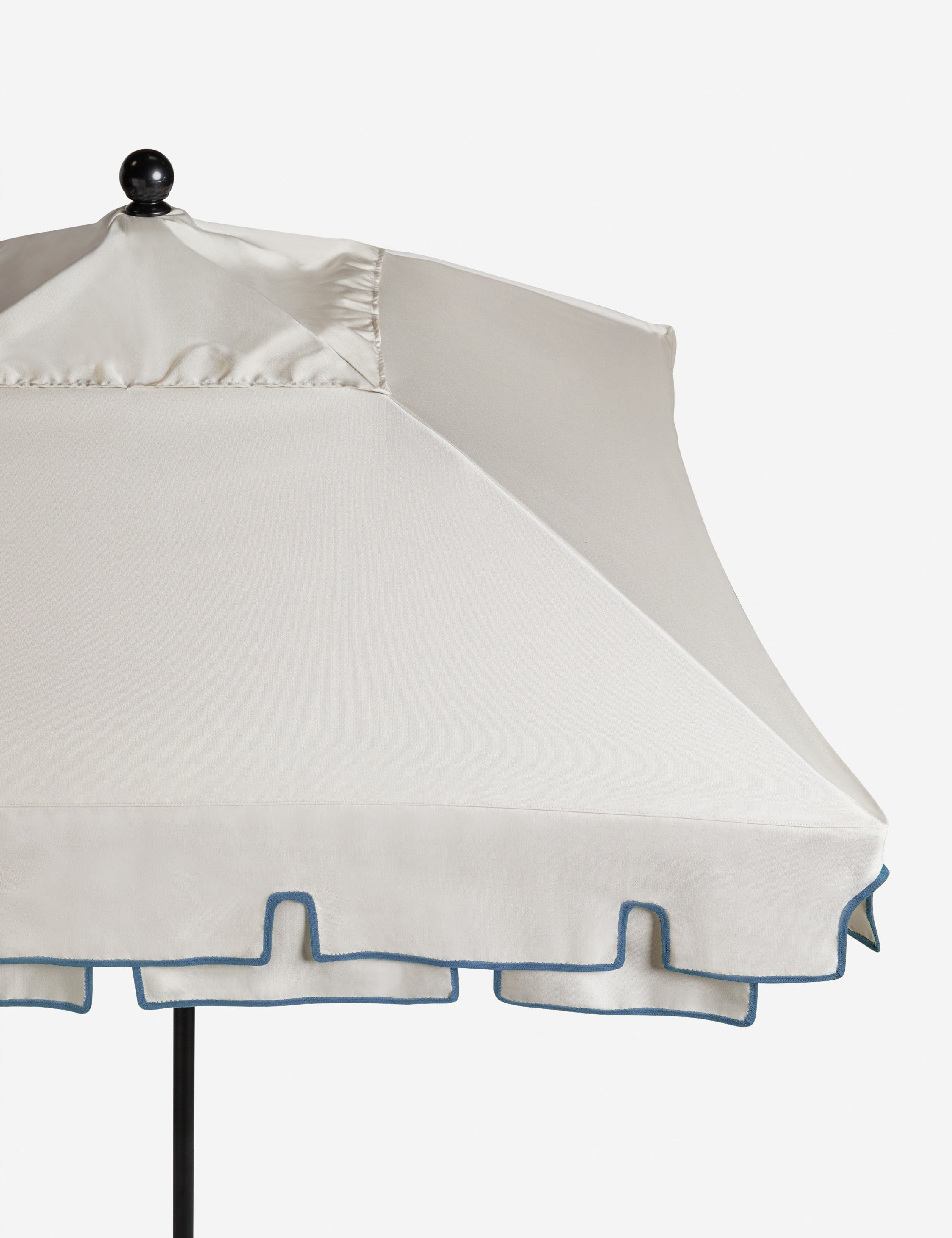 Salento Patio Umbrella | Layered Canvas, Geometric Trim