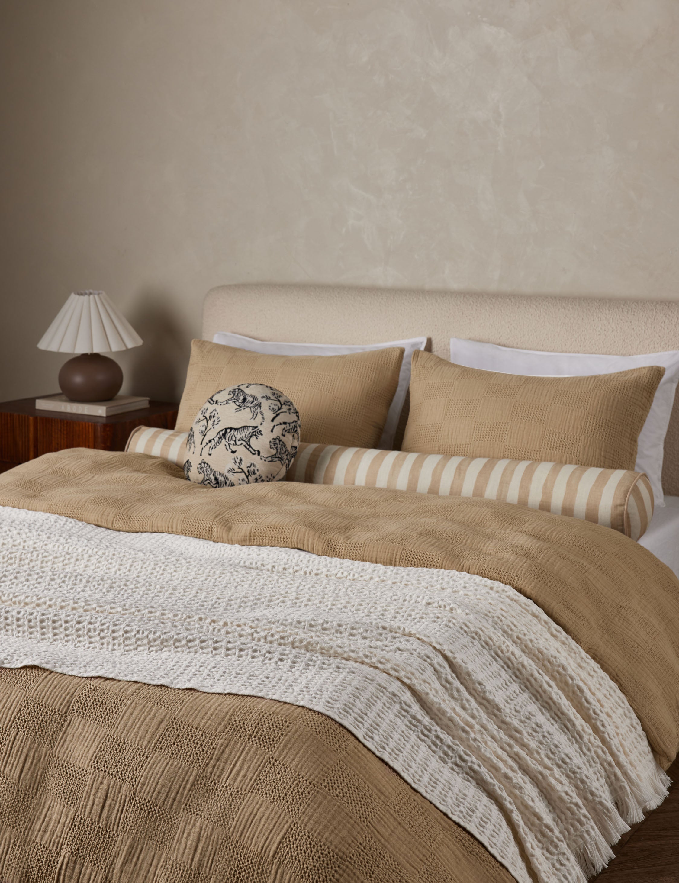 Kairo Textured Cotton Sham | Waffle Gauze Checkerboard Design