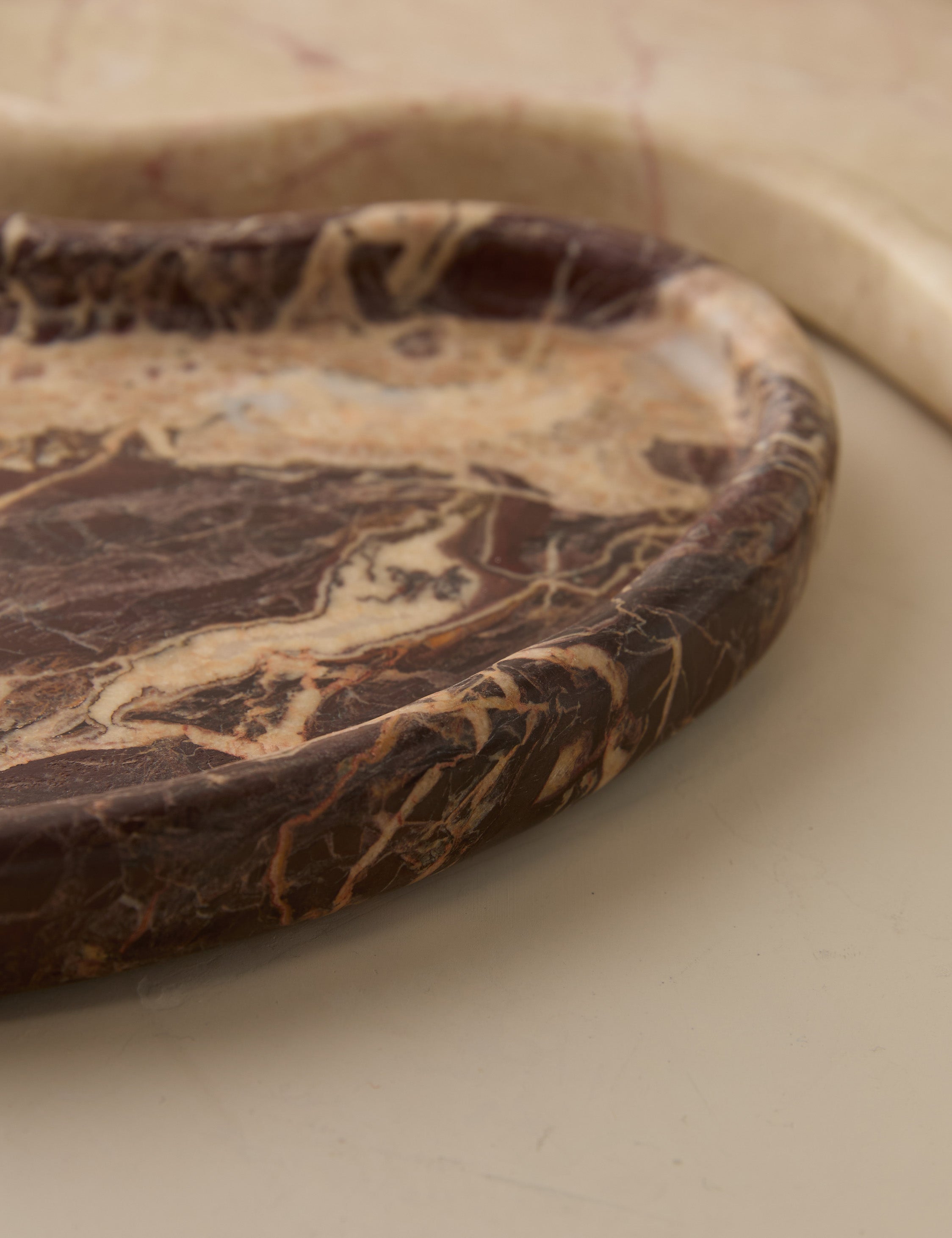 Sora Marble Tray Set | Organic Shape, Dramatic Veining