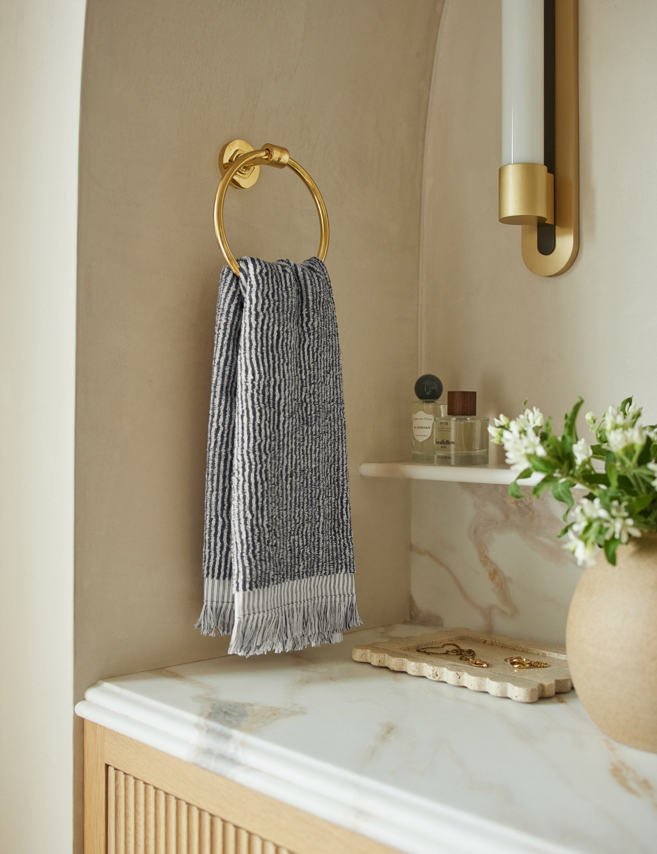Luna Organic Cotton Towel | Striped Design, Thick Fringe
