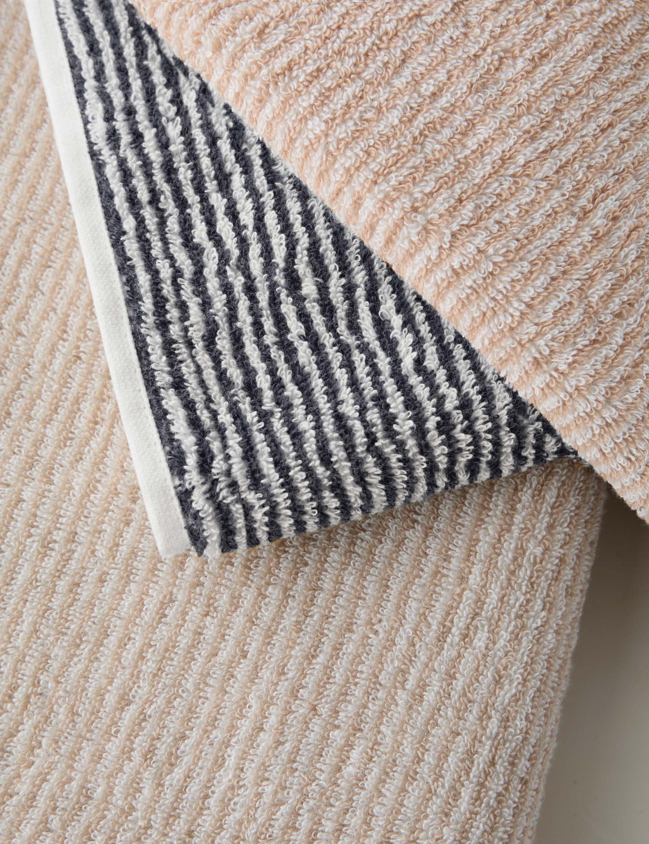 Luna Organic Cotton Towel | Striped Design, Thick Fringe