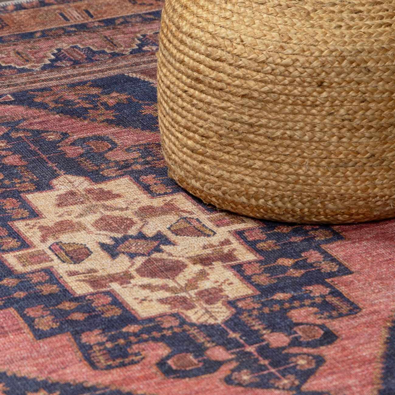 Brielle Vintage Flat Pile Rug  Machine Washable, 100% Polyester