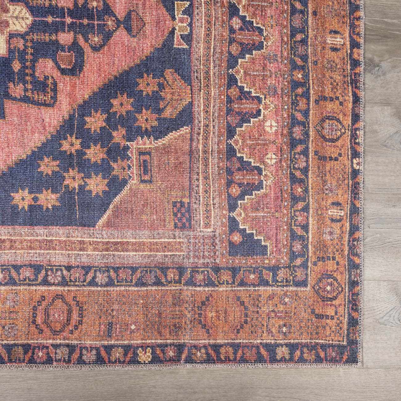 Brielle Vintage Flat Pile Rug  Machine Washable, 100% Polyester