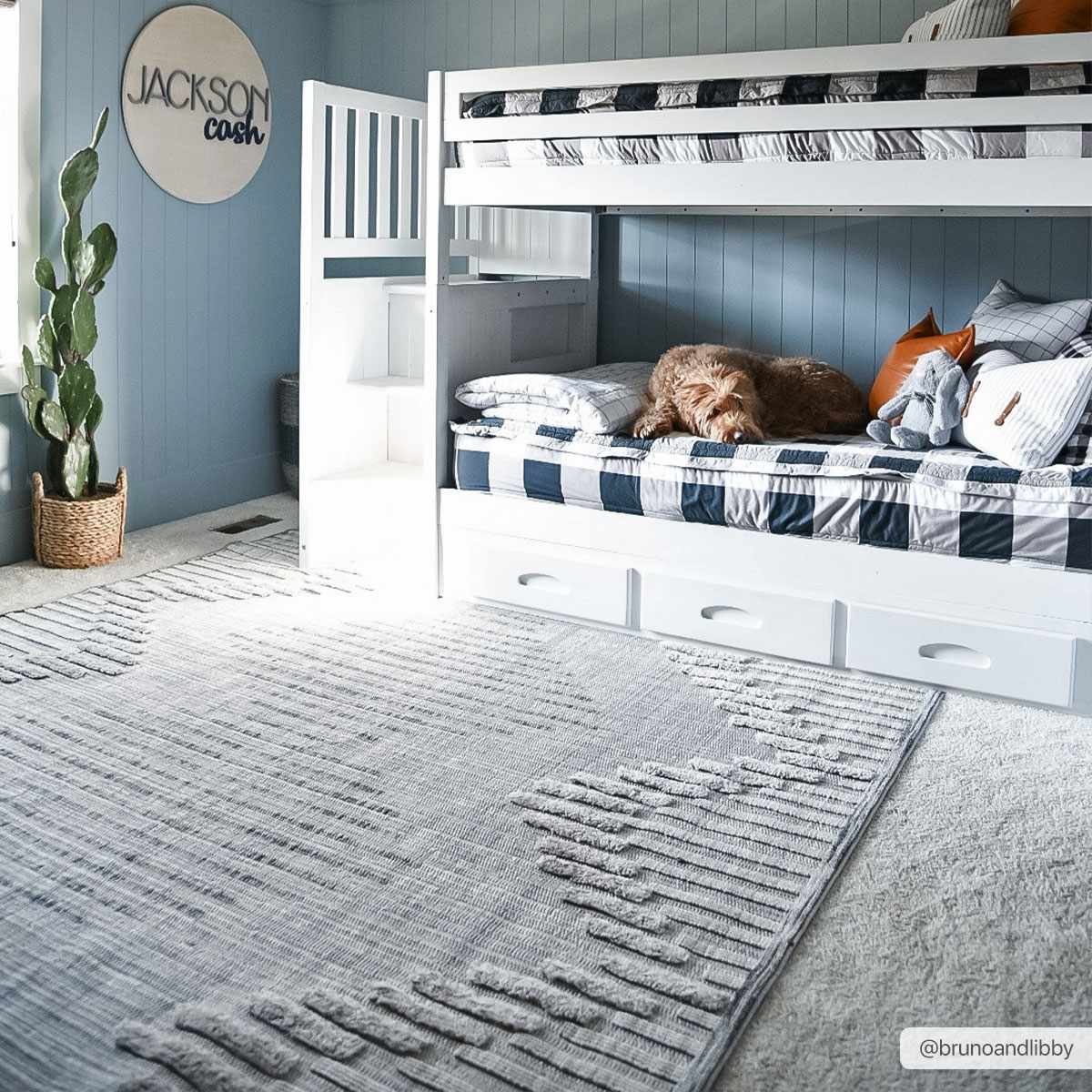 Milo High-Low Rustic Rug  Machine Woven  100% Polyester