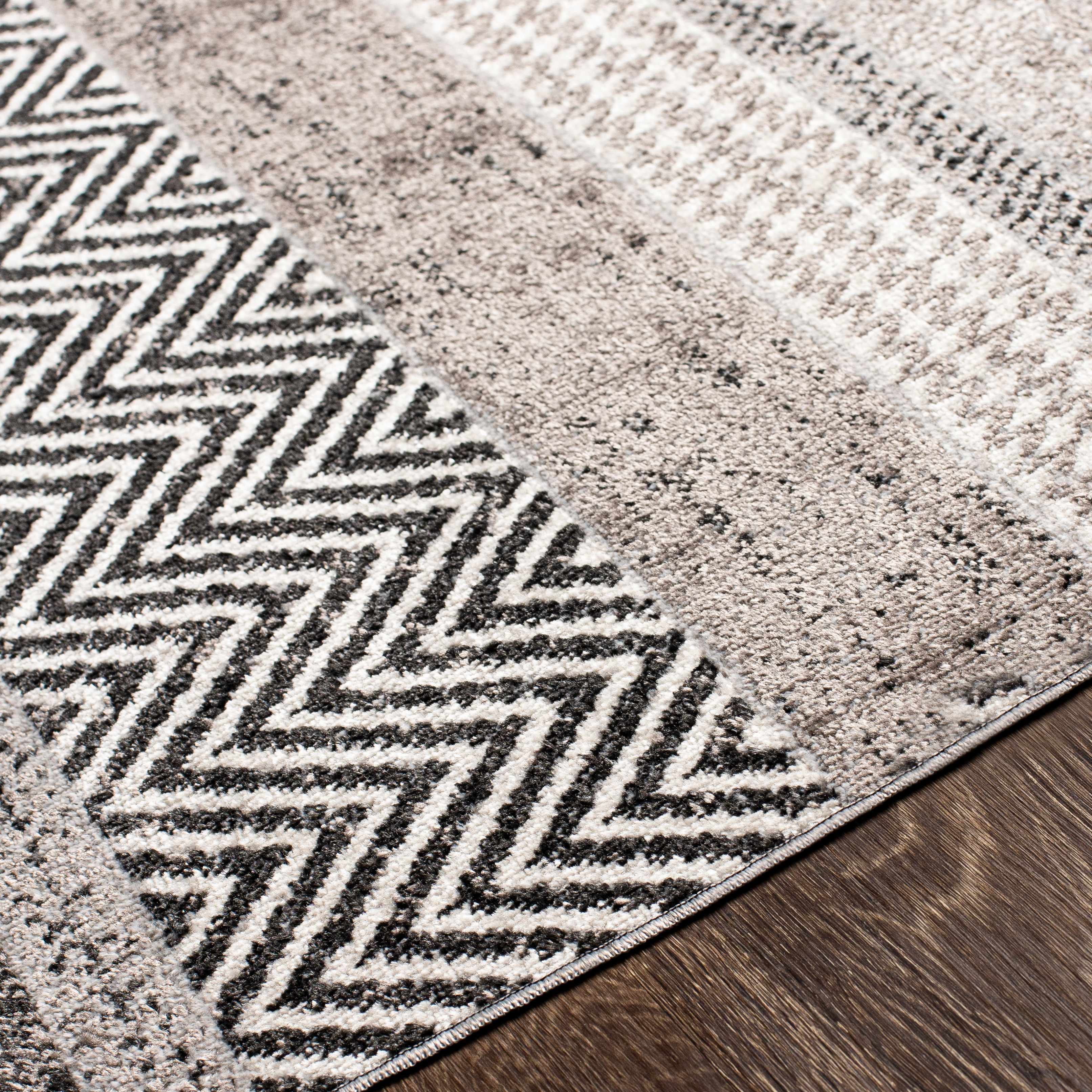 Milo Washable Area Rug  Geometric Design, Machine Woven, 100% Polyester