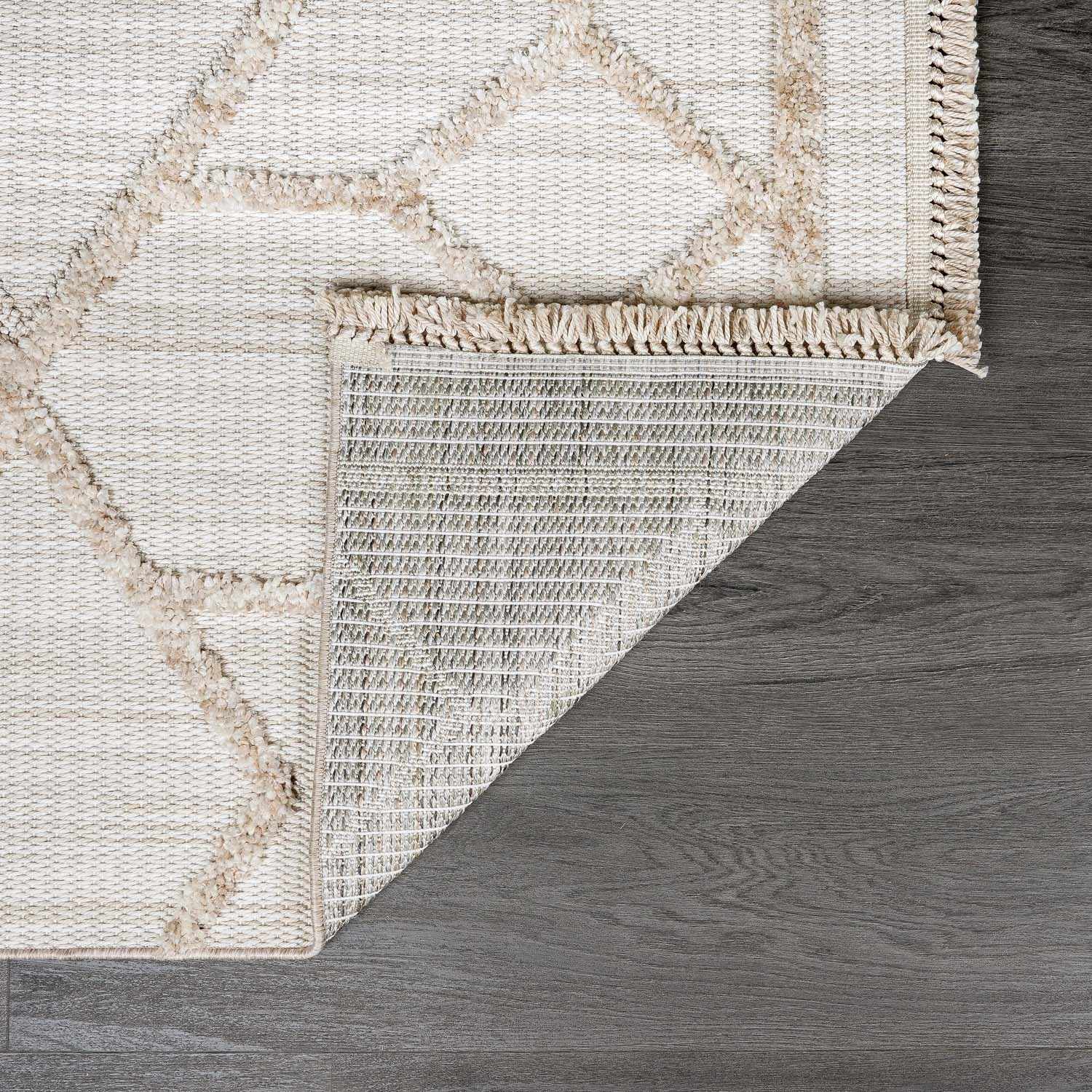 Mira Malilinao Area Rug  Machine Woven, High Pile Polyester
