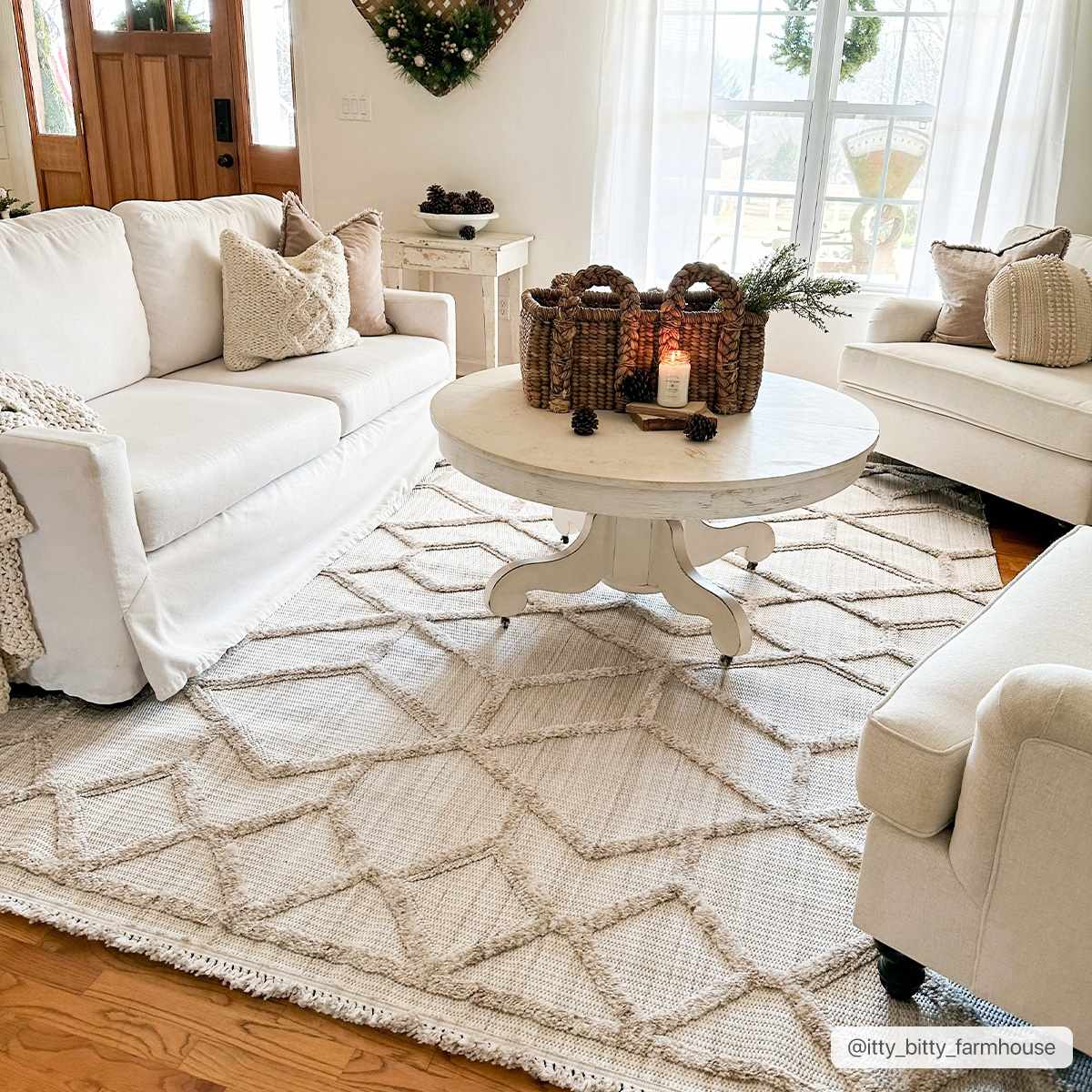 Mira Malilinao Area Rug  Machine Woven, High Pile Polyester