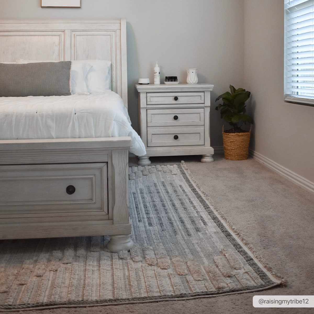 Milo High-Low Rustic Rug  Machine Woven  100% Polyester