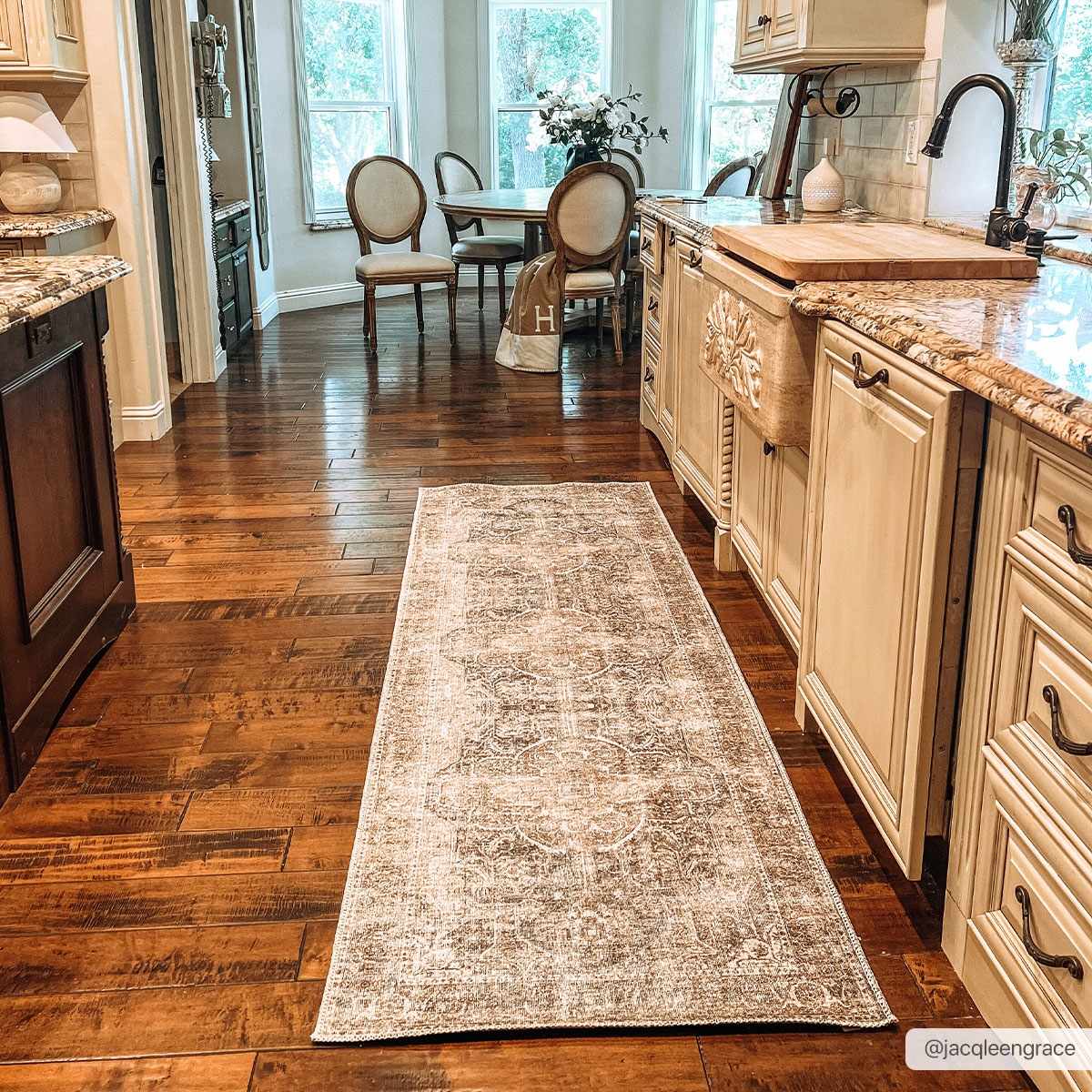 Milo Washable Area Rug  Machine Woven Chenille-Polyester