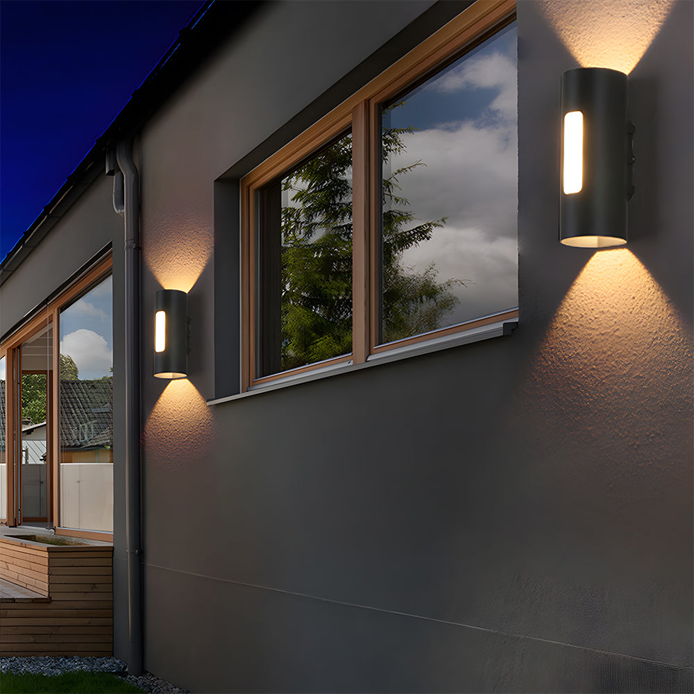Cora Buiten Wandlamp | Up & Down LED, IP65 Waterdicht