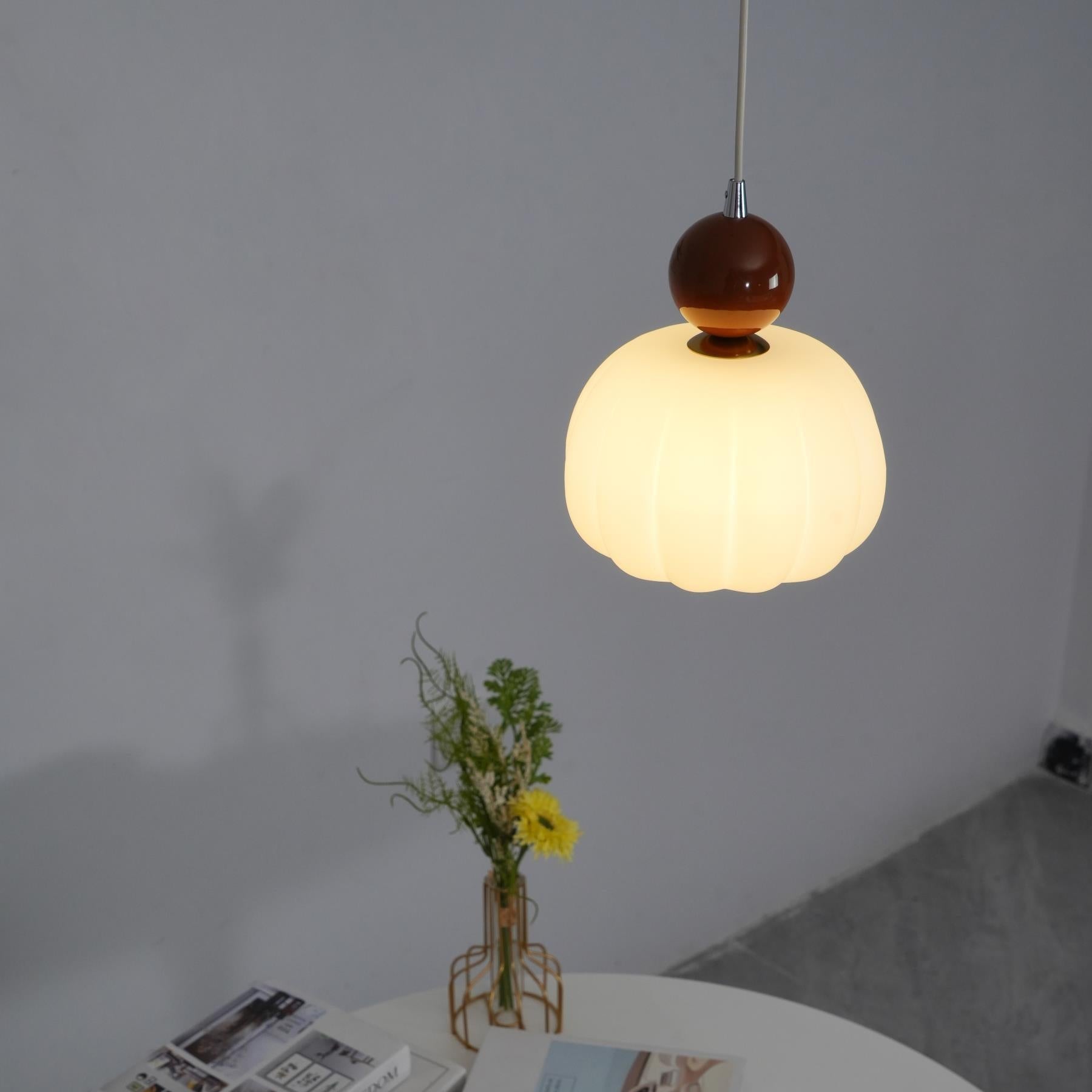 Yuna Pendant Lamp | Organic Acrylic Design, Warm Diffused Light
