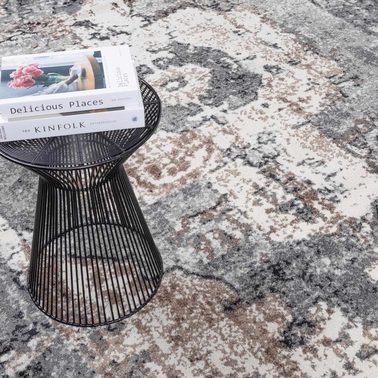 Noria Area Rug  Machine Woven  Medium Pile, Traditional Style