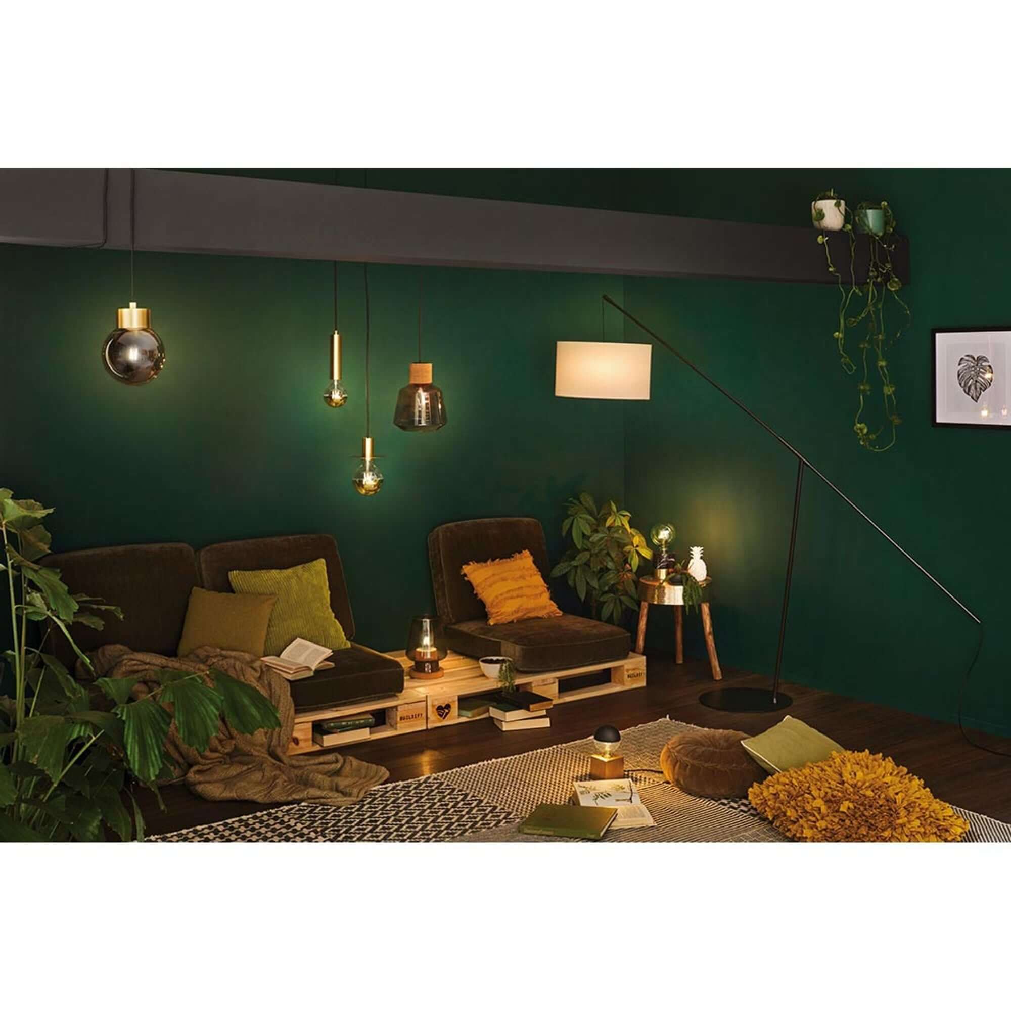 Bela Pendant Light | Vintage Brushed Brass, 2m Length