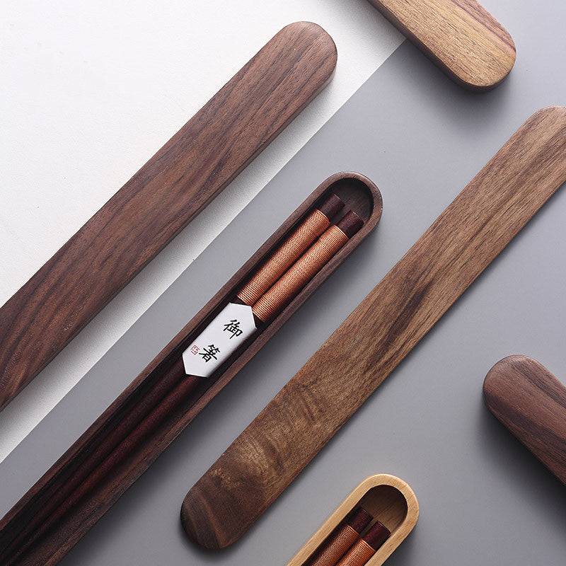 Kairo Chopsticks | Handgemaakt Walnoothout met Decoratieve Draadwrapping