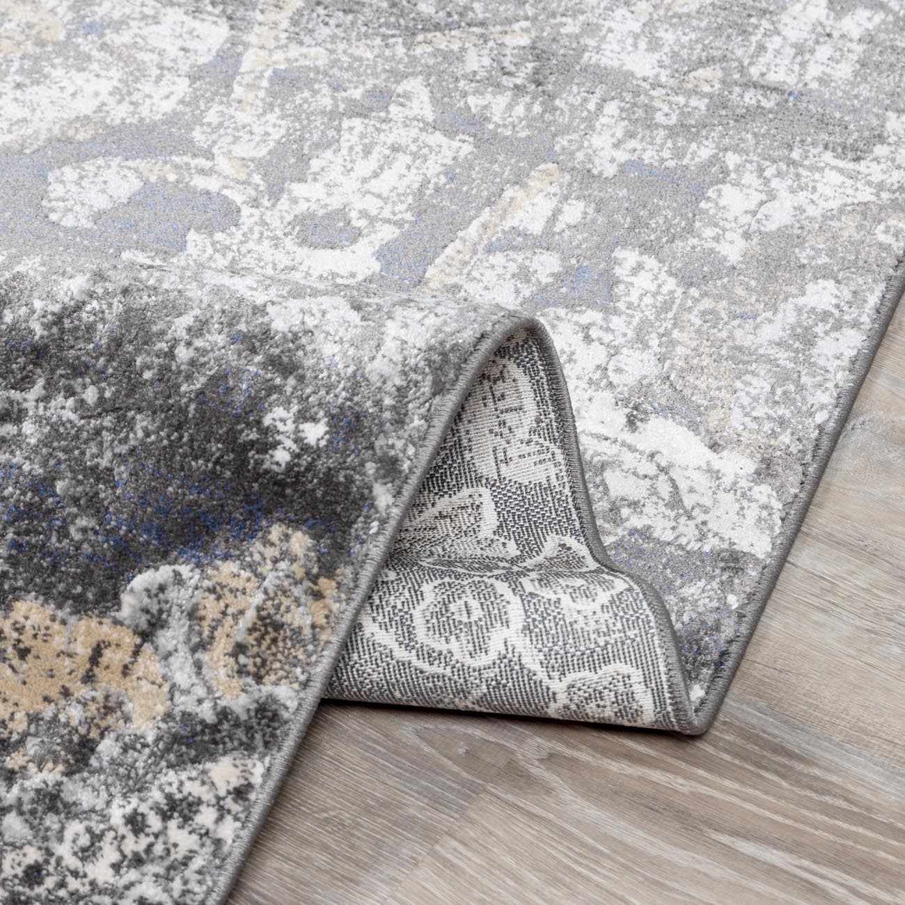 Brielle Area Rug  Traditional Persian Design, Machine Woven