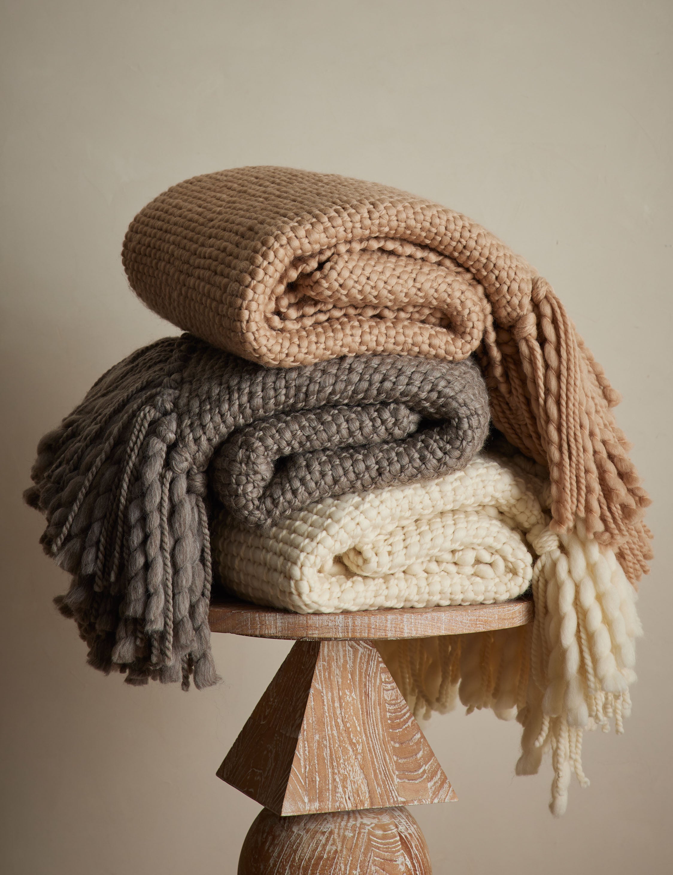 Olea Handwoven Throw | Chunky Knit, Artisan-Made in Argentina