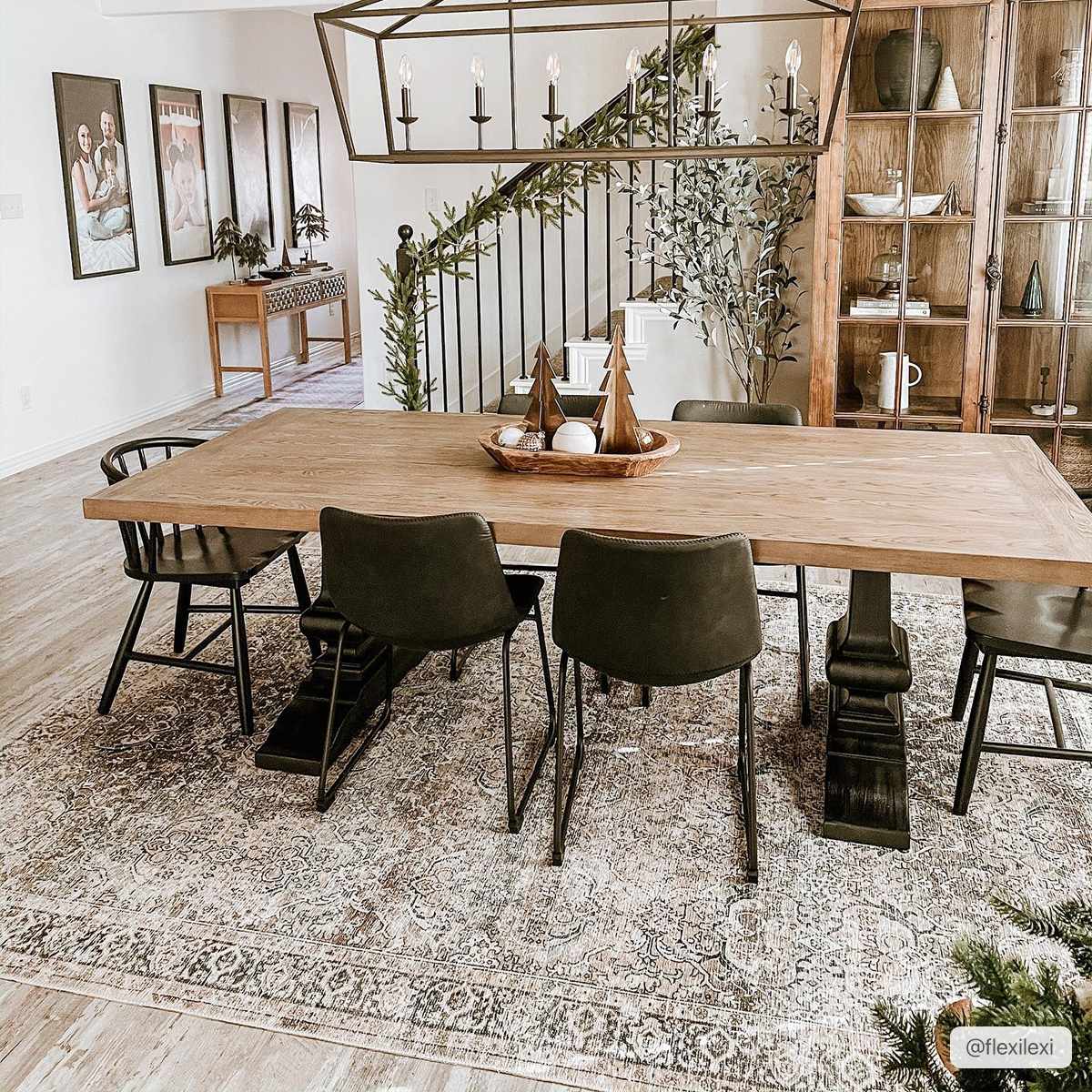 Olivio Washable Area Rug  Vintage Design, Soft Polyester