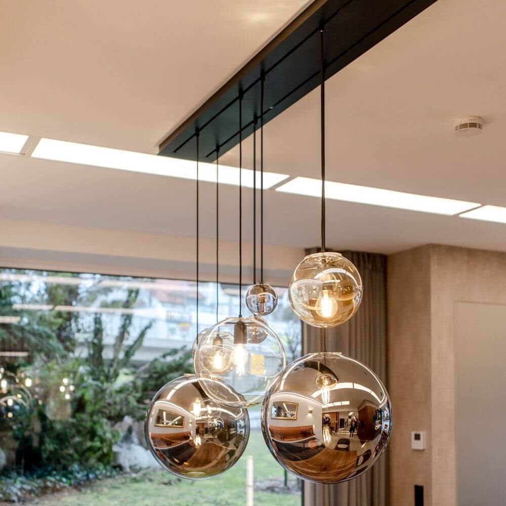 Bola Gallery Light | 5m Suspension, Mouth-Blown Glass