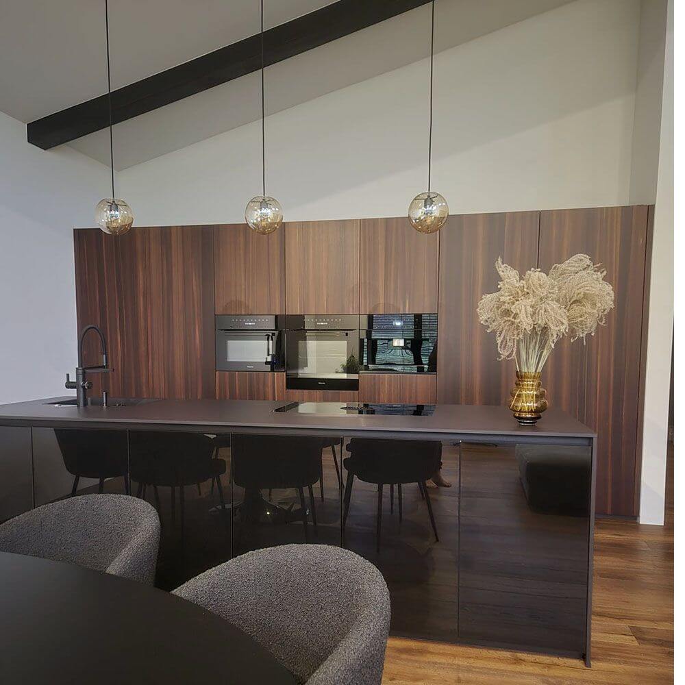 Bela Pendant Lamp | Hand-Blown Glass, 150cm Black Textile Cable