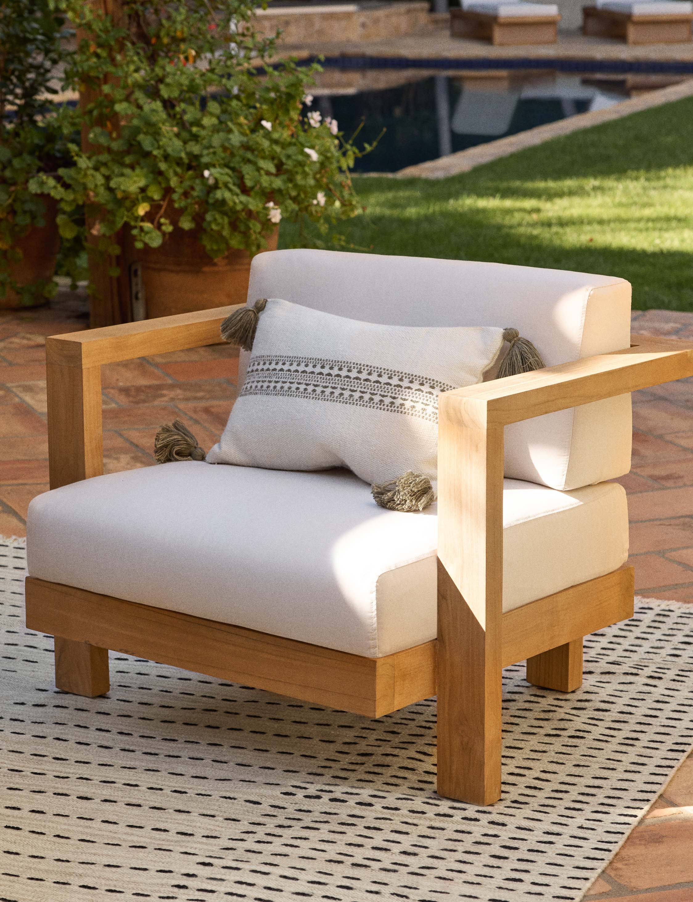 Mira Accent Pillow | Tasseled Corners, Indoor/Outdoor Use